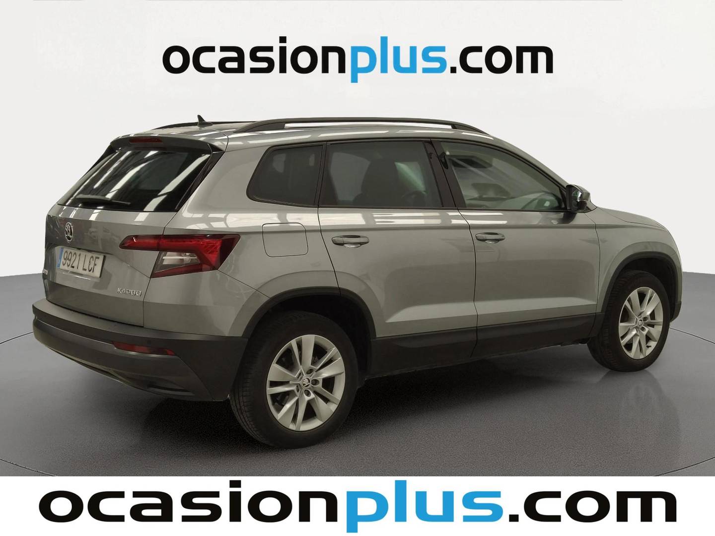 Foto trasera Skoda Karoq Skoda Karoq 1.5 TSI ACT Ambition DSG (150 CV) derecha
