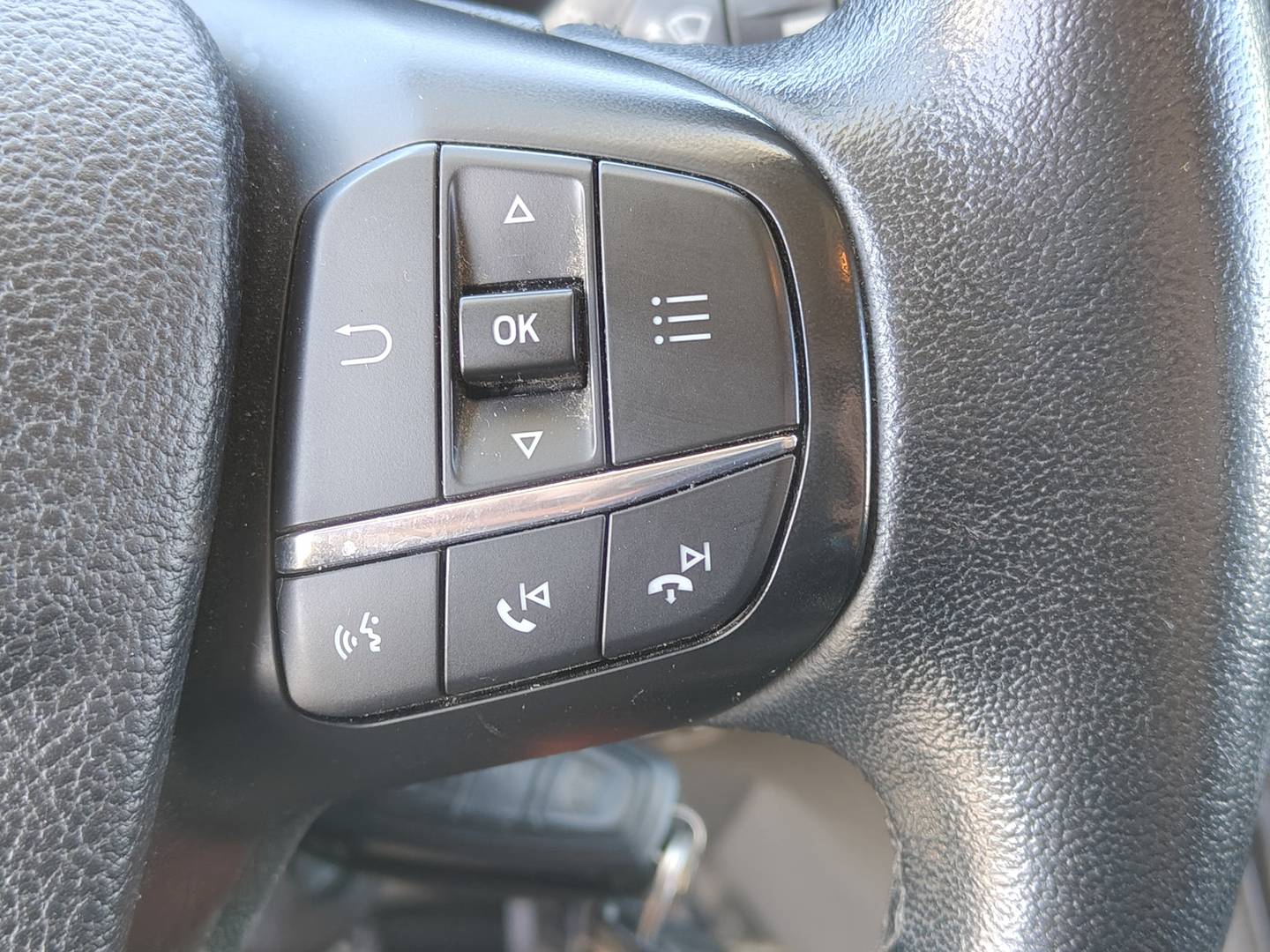 Foto Ford Tessoro Ford Tessoro 463 UP (170 CV)