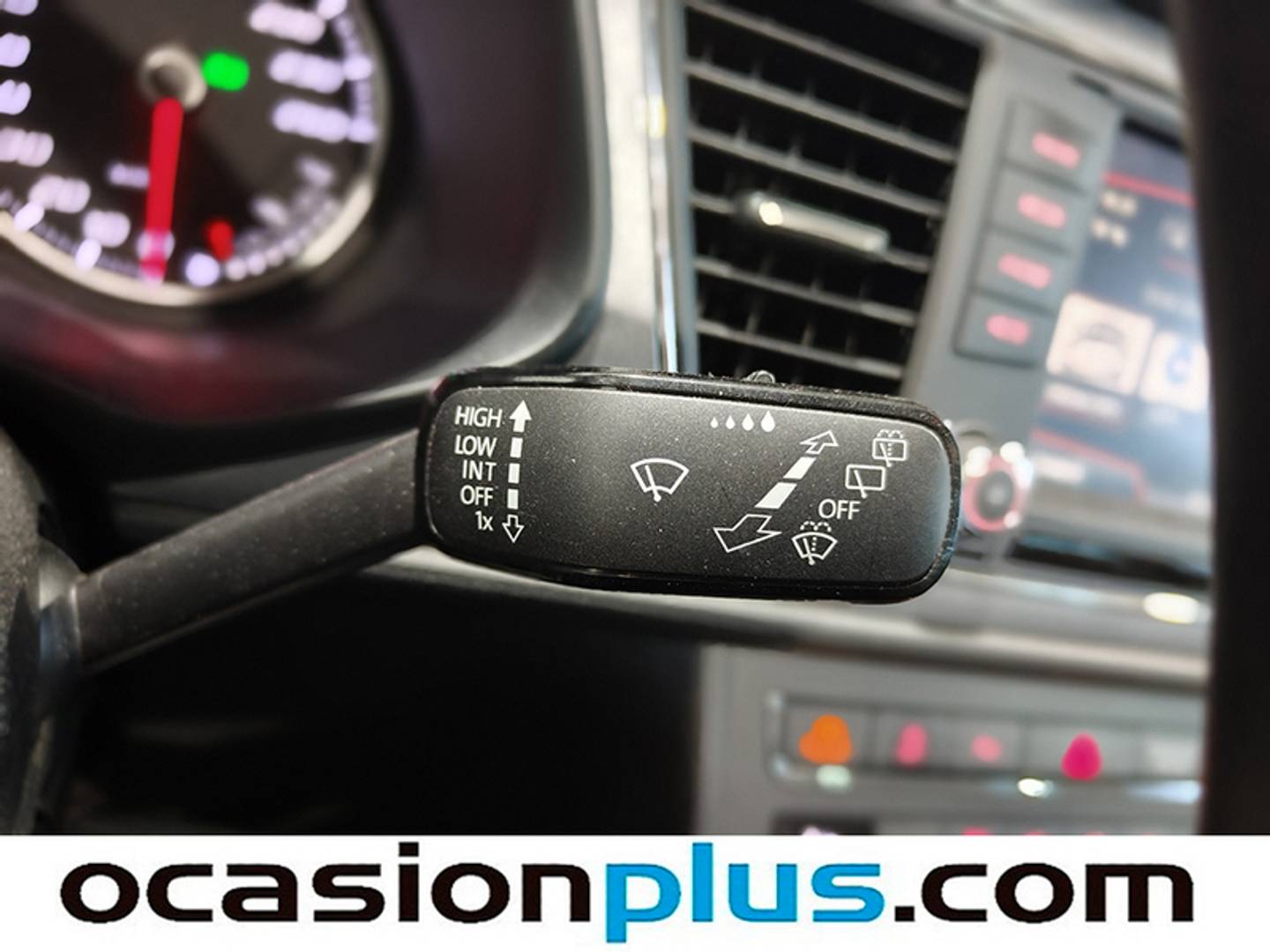 Foto Seat León SEAT León ST ST 2.0 TDI S&S FR DSG  (150 CV)