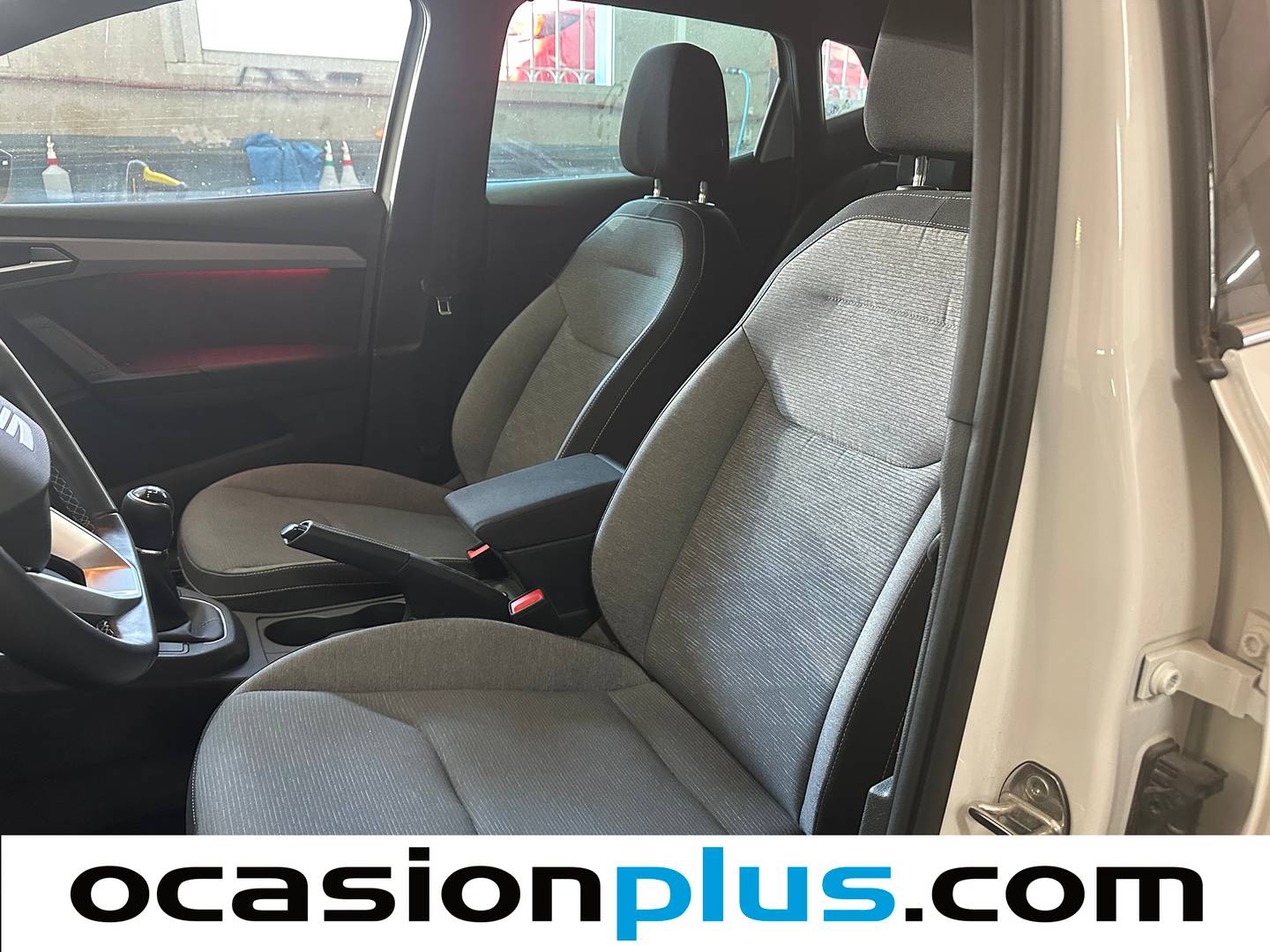 Foto asientos delanteros Seat Ibiza Seat Ibiza 1.0 TSI S&S Special Edition Xcellence (115 CV)