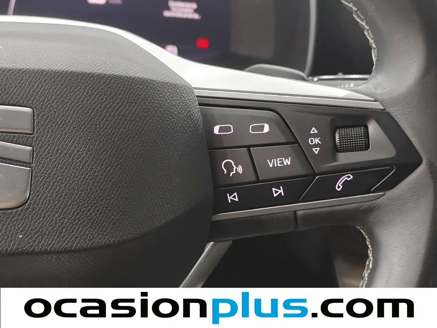 Foto Seat León SEAT León 1.5 eTSI S&S Xcellence Go L DSG (150 CV)