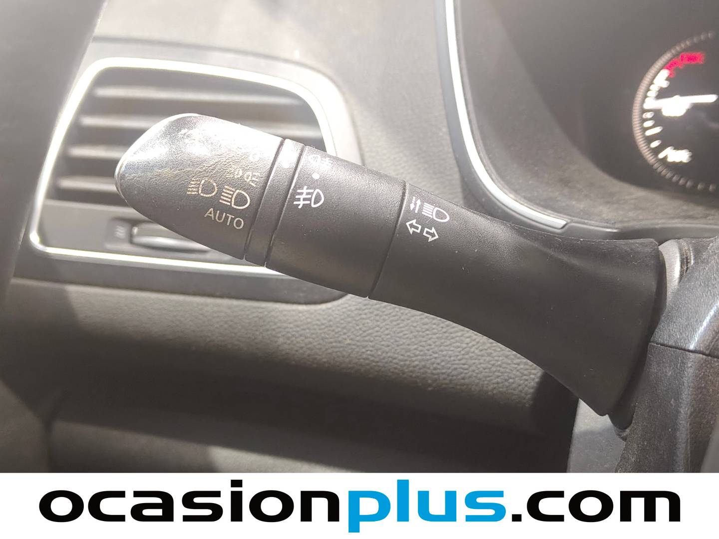 Foto Renault Mégane Renault Megane Sport Tourer Zen Energy TCe (130 CV) EDC