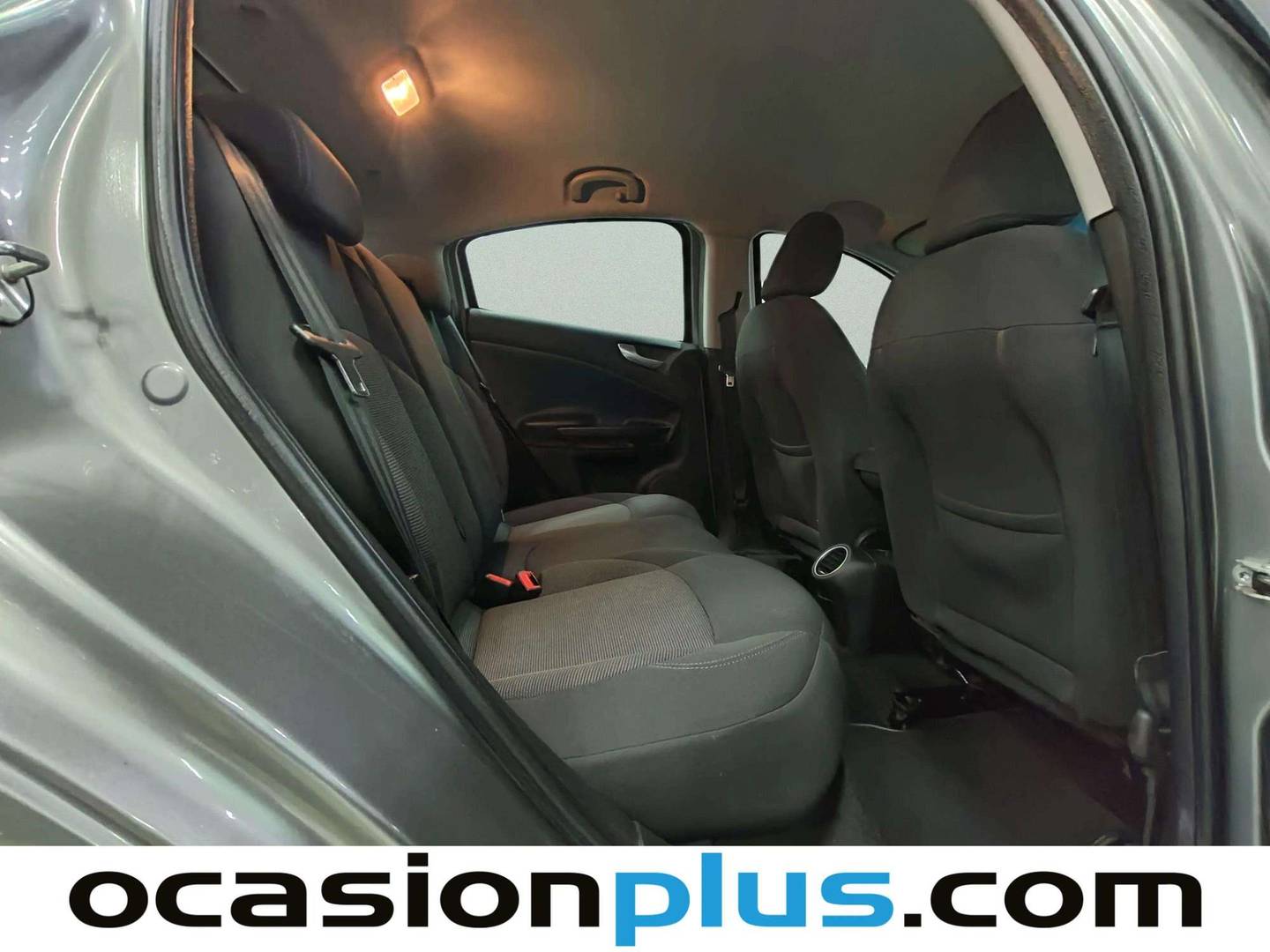 Foto Alfa Romeo Giulietta Alfa Romeo Giulietta 1.6 JTDm Distinctive (105 CV)