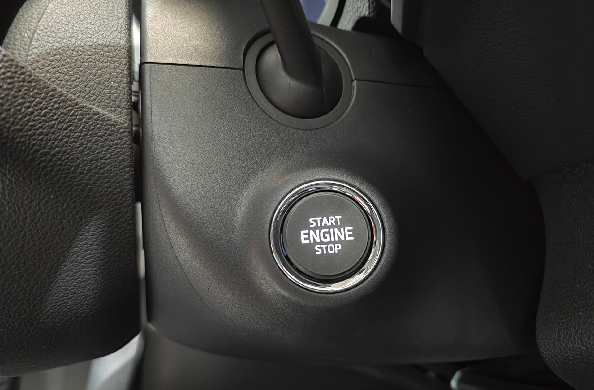 Škoda Karoq 2.0 TDI Selection - foto 28