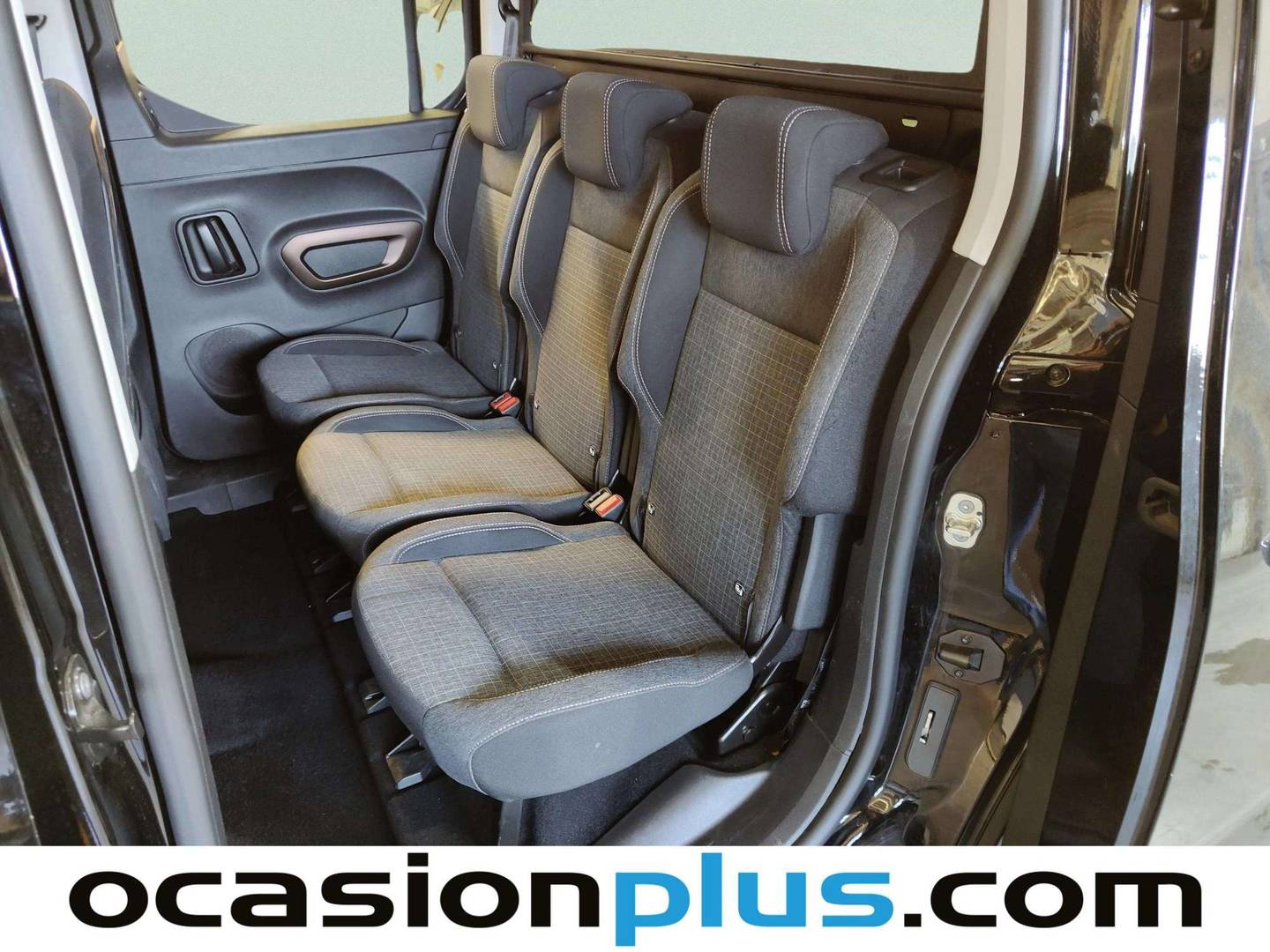 Foto Peugeot Rifter Peugeot Rifter BlueHDi 130 GT Business Standard (130 CV)