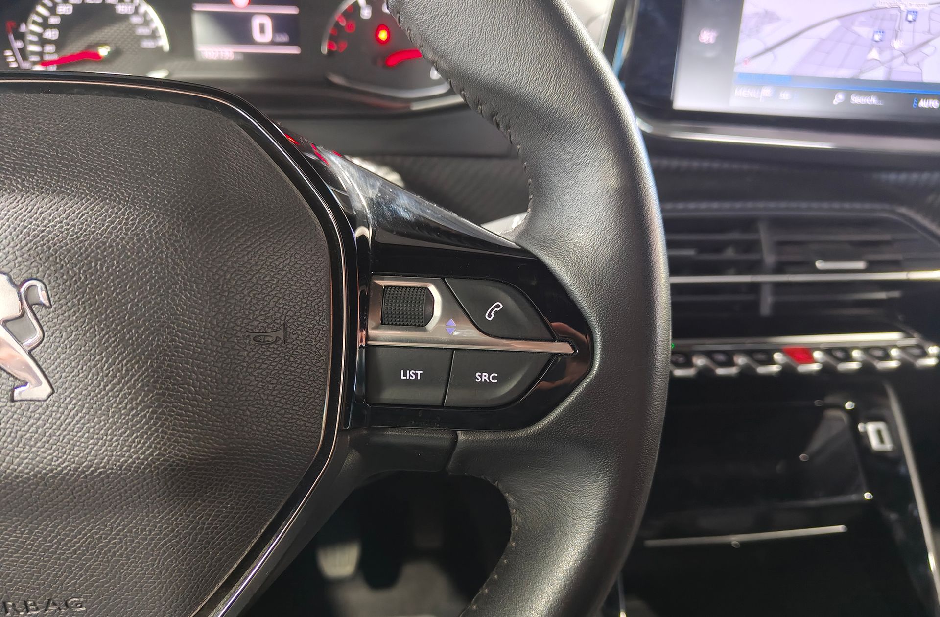 Peugeot 2008 PureTech 100 Allure - foto 32