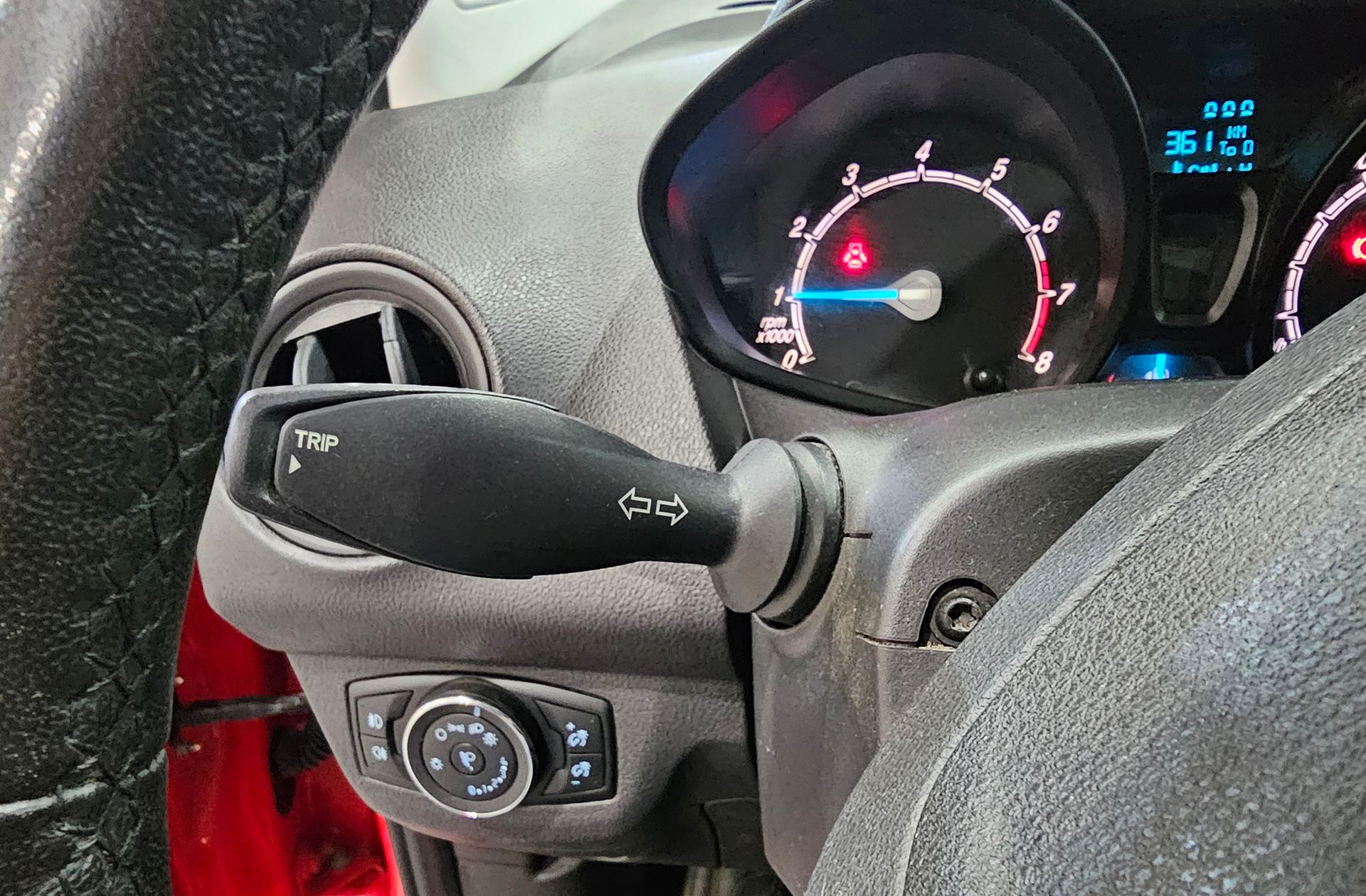 Ford Tourneo Courier 1.0 EcoBoost Trend - foto 20