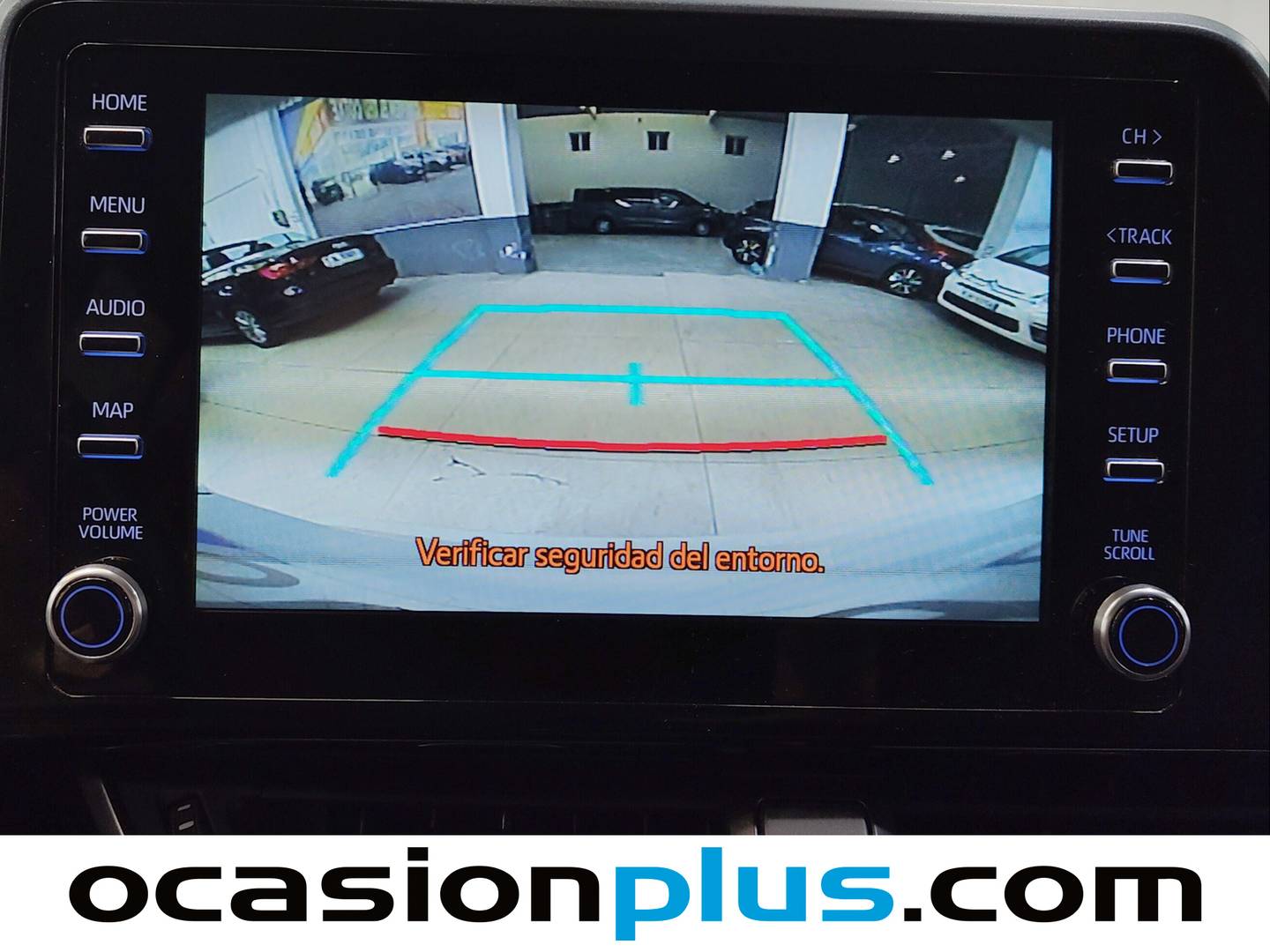 Extras y acabados del Toyota C-HR Toyota C-HR 1.8 125H Advance (122 CV)