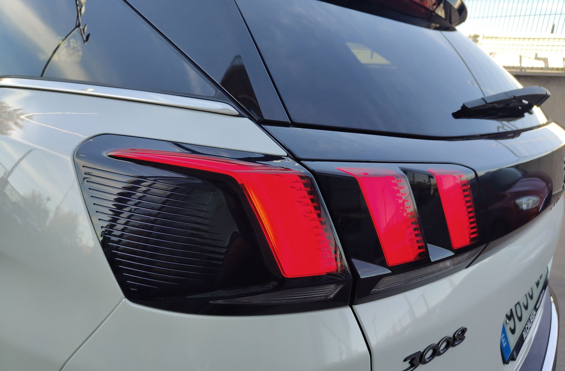 Peugeot 3008 PureTech 180 GT Line EAT8 - foto 15