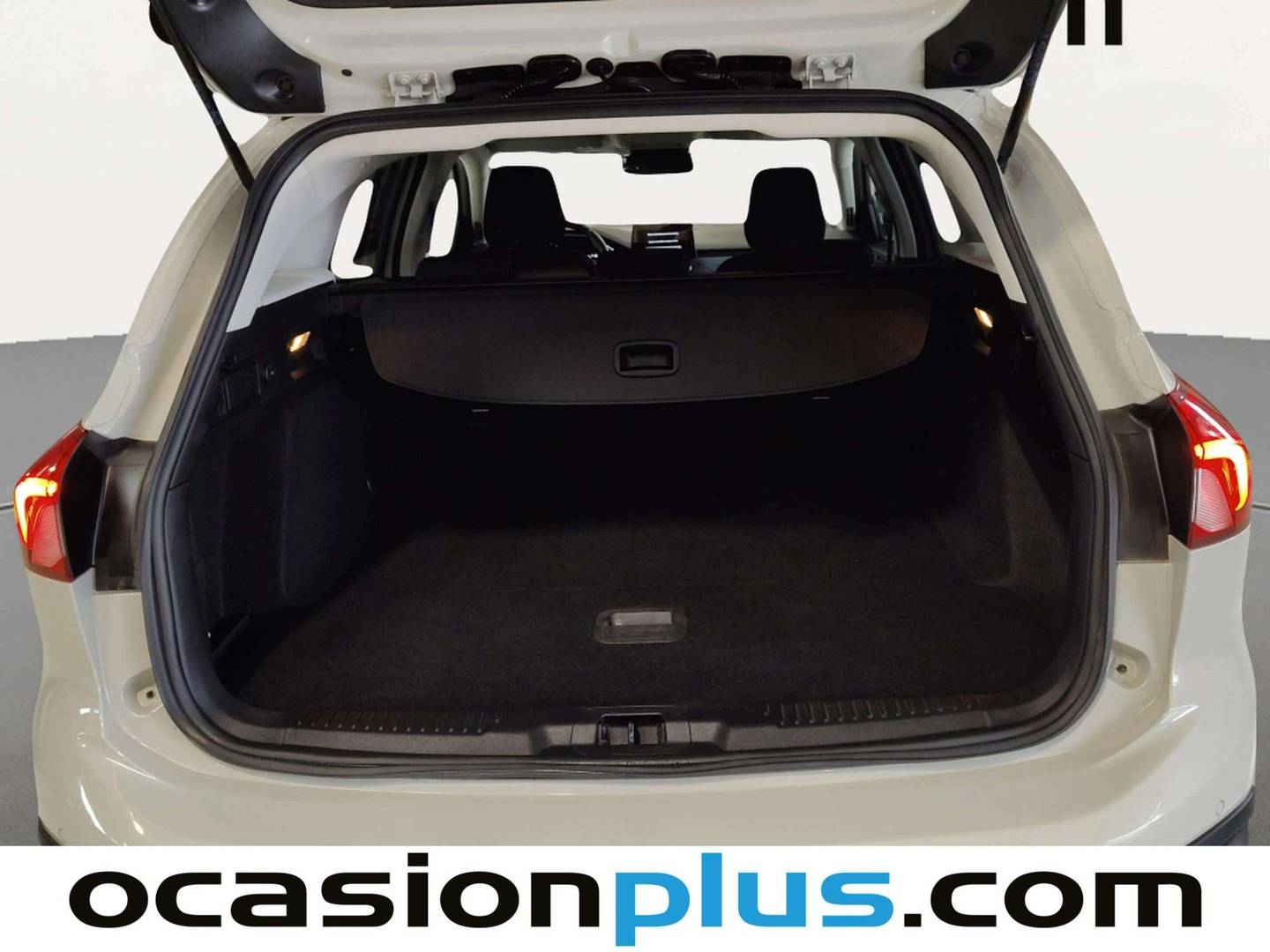 Fotos maletero Ford Focus Ford Focus SportBreak 1.0 Ecoboost Active Auto (125 CV)