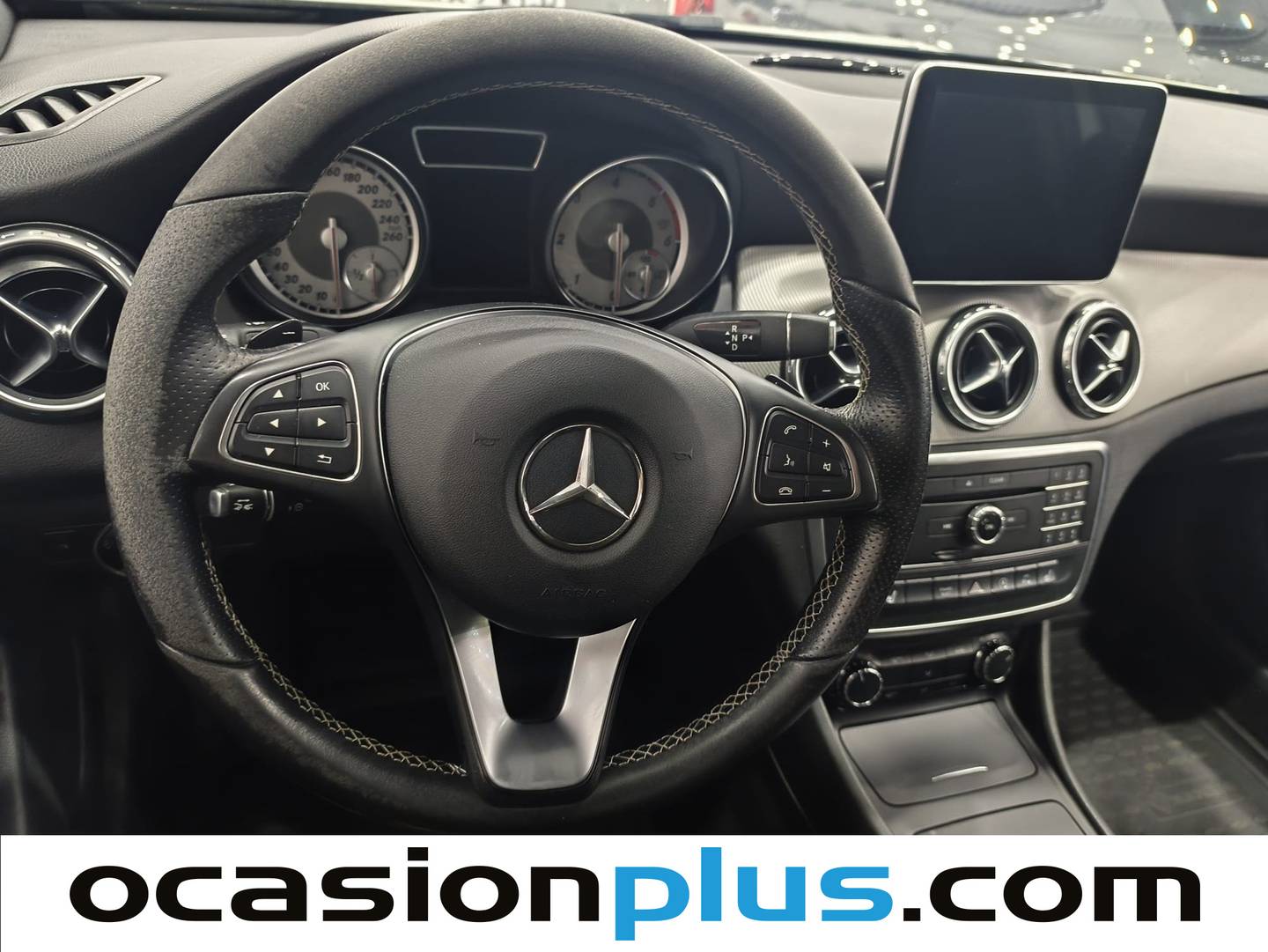 Mercedes GLA Mercedes GLA 200 d AMG Line (136 CV) diésel