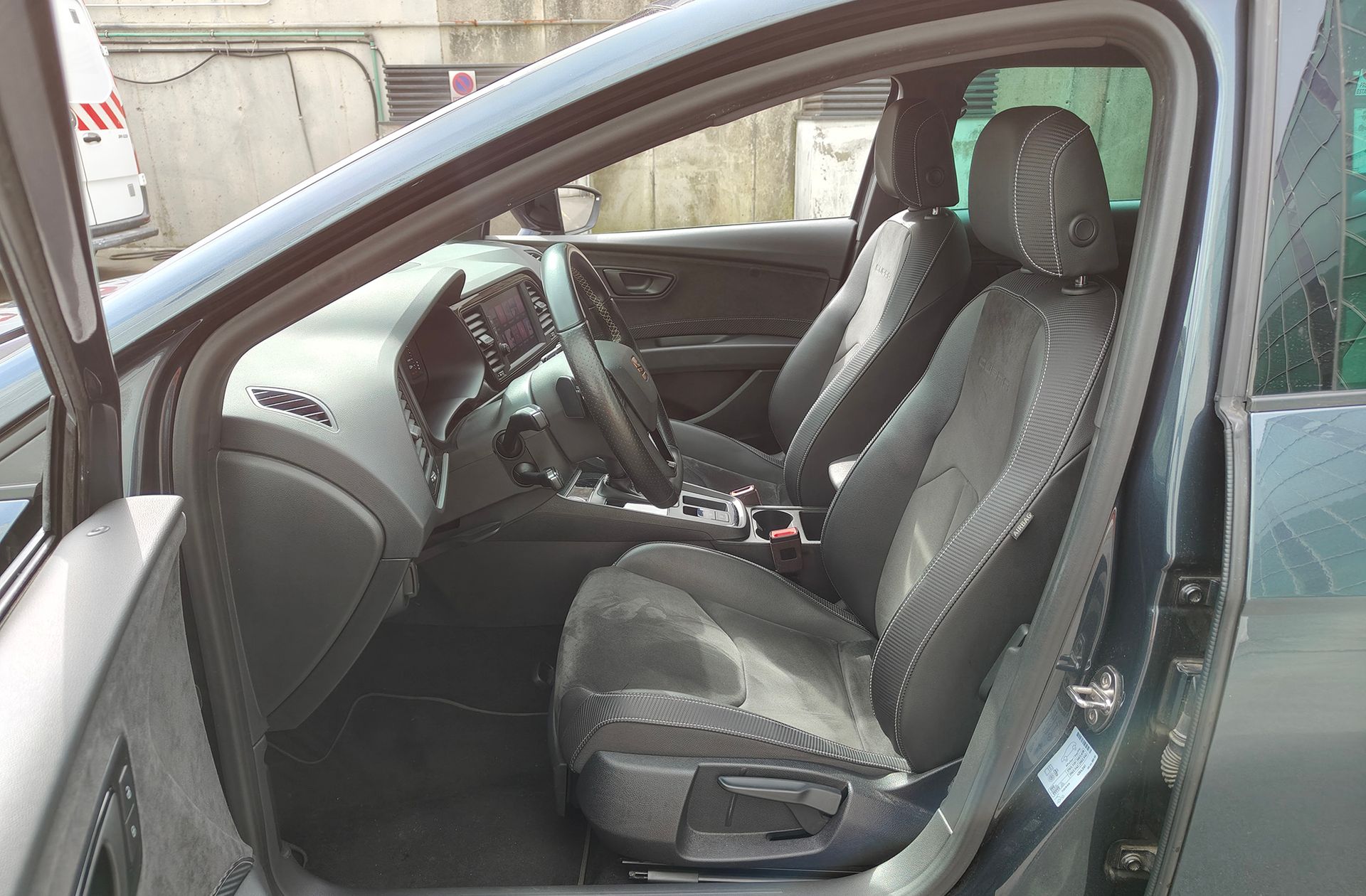 SEAT León ST 2.0 TSI Cupra DSG - foto 14