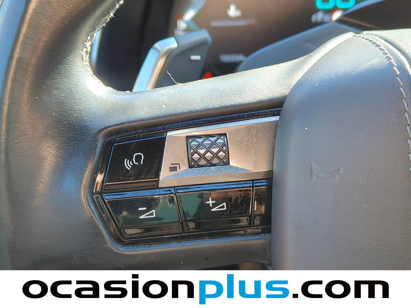 Foto DS DS 7 Crossback E-Tense DS DS7 Crossback E-Tense 300 Grand Chic 4WD Auto (300 CV)