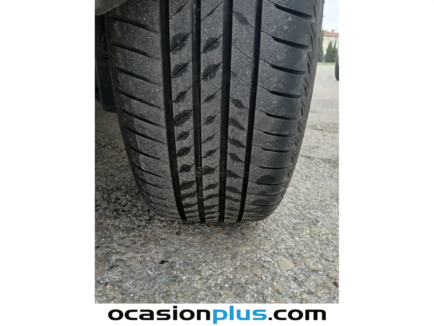 Foto Nissan JUKE Nissan Juke DIG-T N-Connecta 4x2 DCT (114 CV)