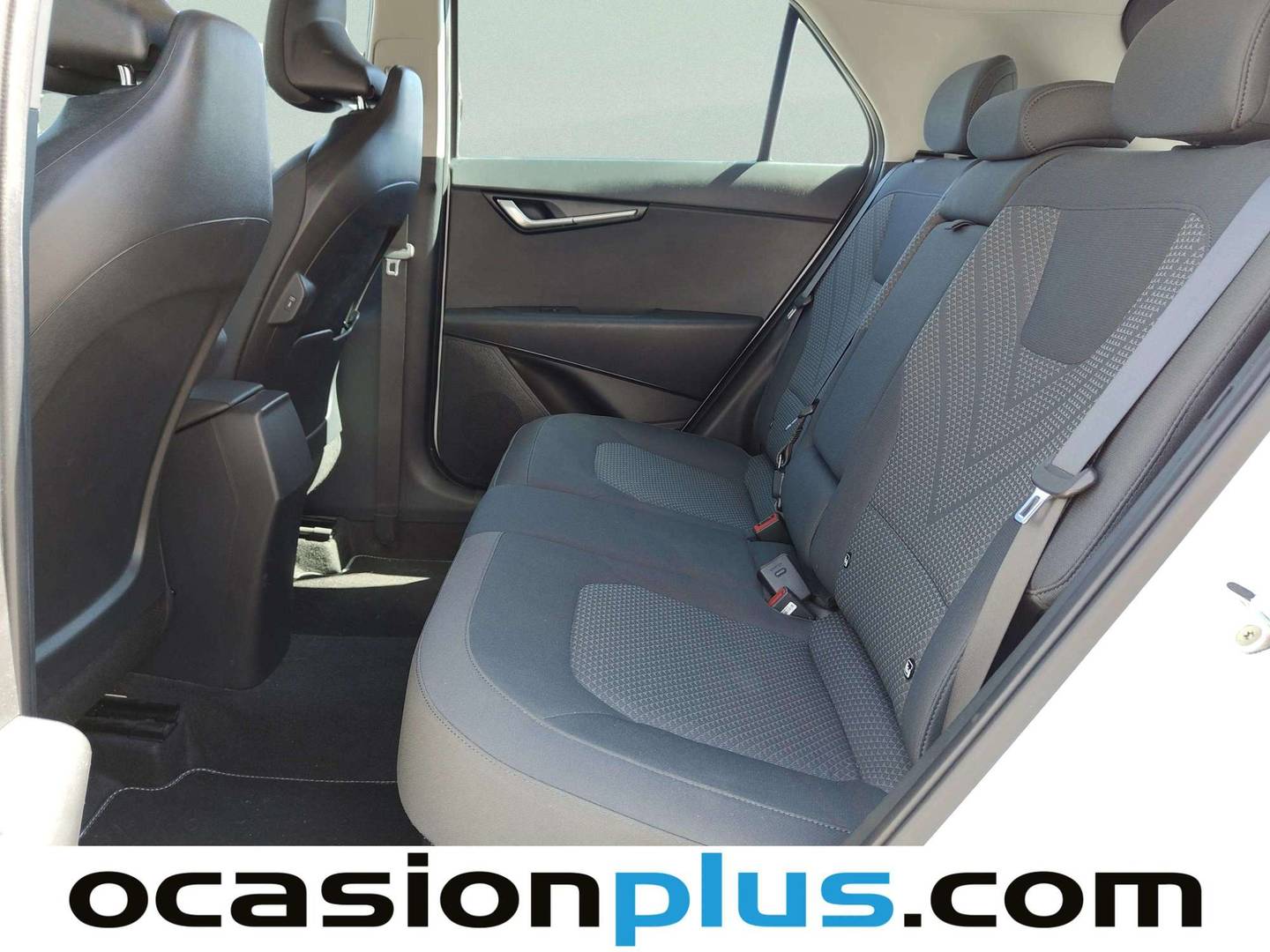 Foto asientos traseros KIA Niro KIA Niro 1.6 GDi HEV Concept (141 CV)