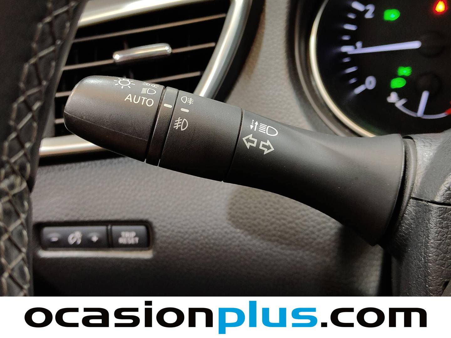 Nissan QASHQAI Nissan Qashqai DIG-T 140 N-Connecta (140 CV) seminuevo