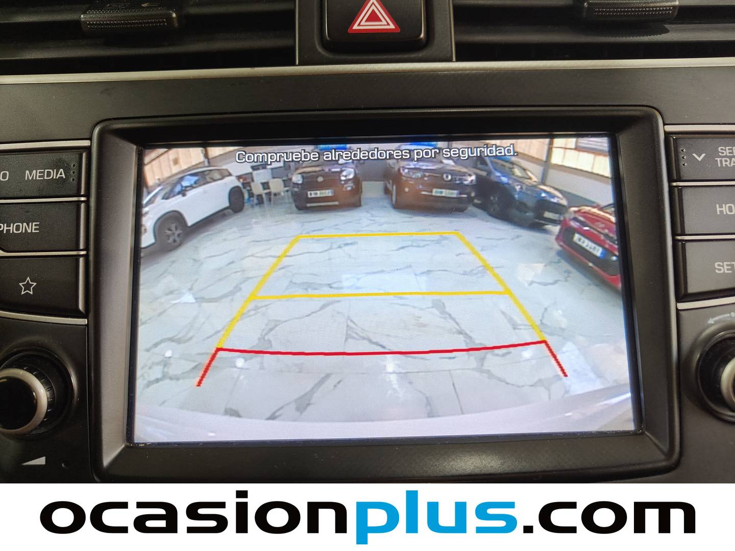 Extras del Hyundai i20 Hyundai i20 1.2 MPI Essence LE (75 CV)