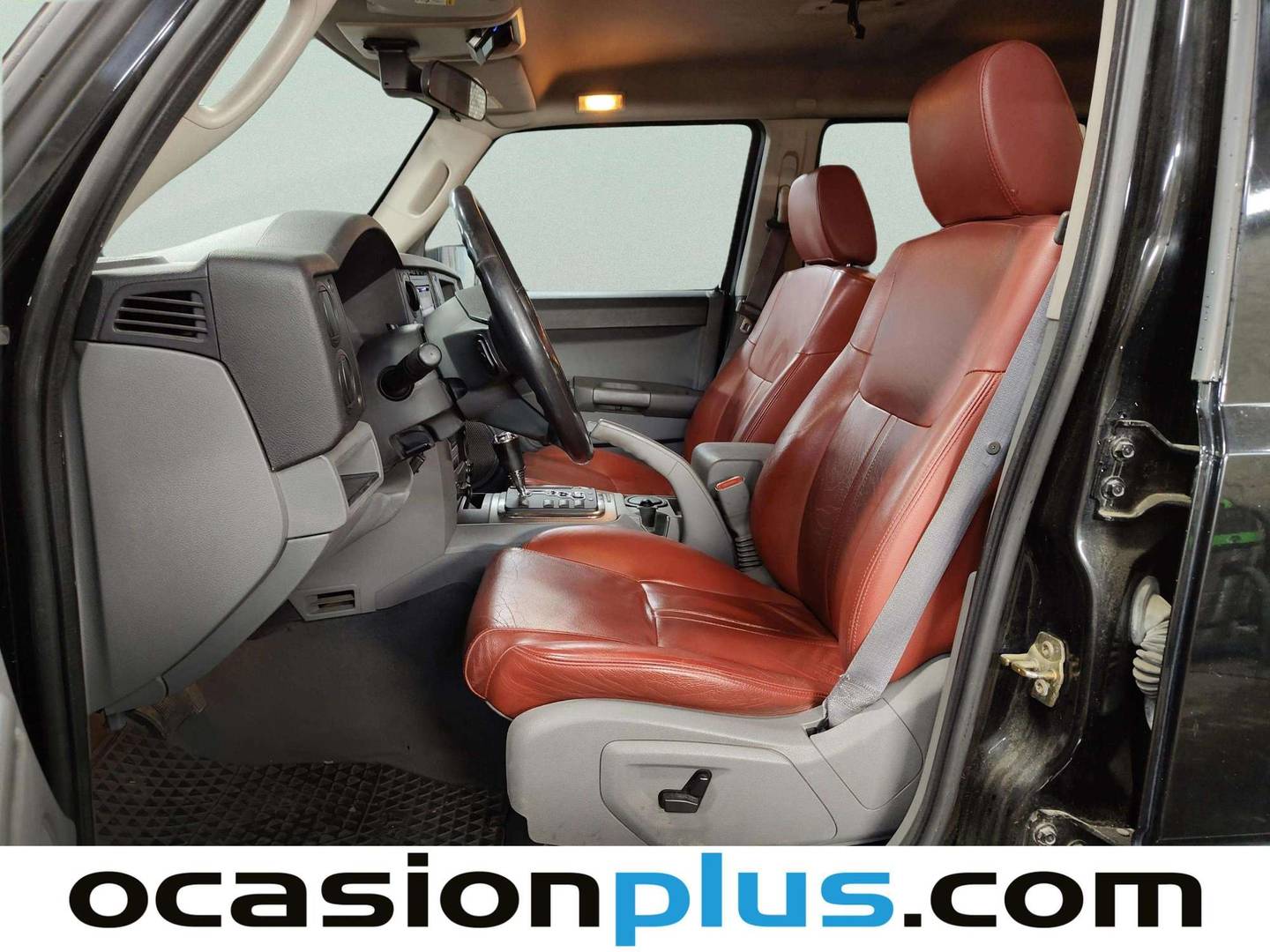 Foto asientos traseros Jeep Commander Jeep Commander 3.0 V6 CRD Limited (218 CV) 7 Plazas