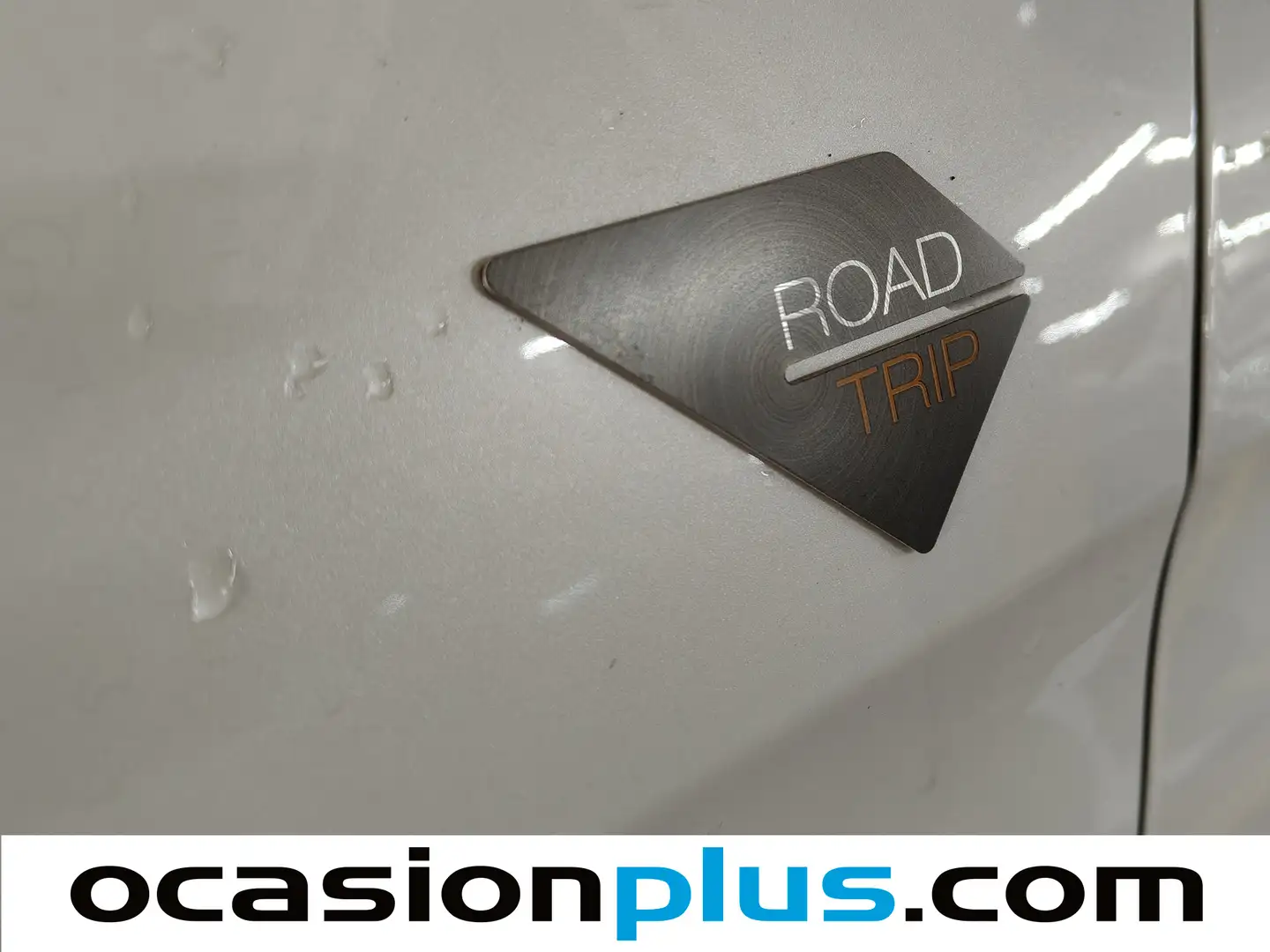 Foto Peugeot 5008 Peugeot 5008 BlueHDi 130 S&S Roadtrip EAT8 (130 CV) 7 Plazas