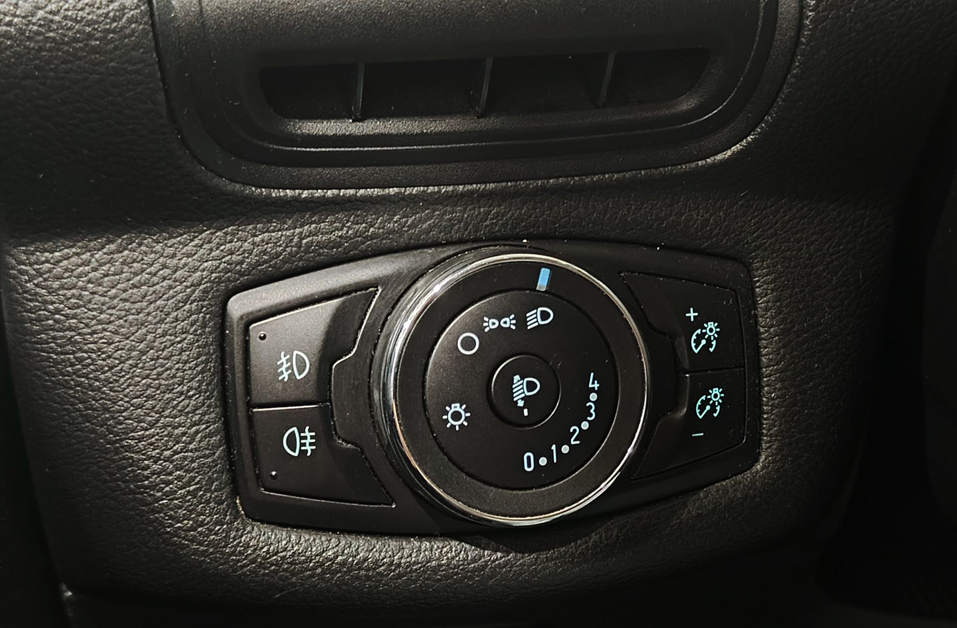 Ford B-Max 1.0 EcoBoost Trend - foto 21