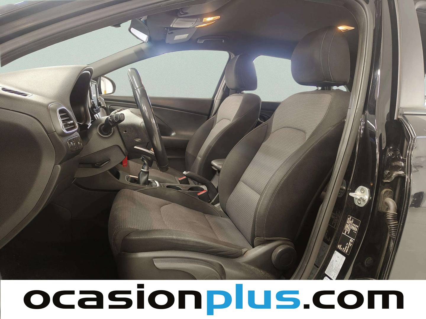 Foto asientos delanteros Hyundai i30 Hyundai i30 1.6 CRDI Klass (95 CV)