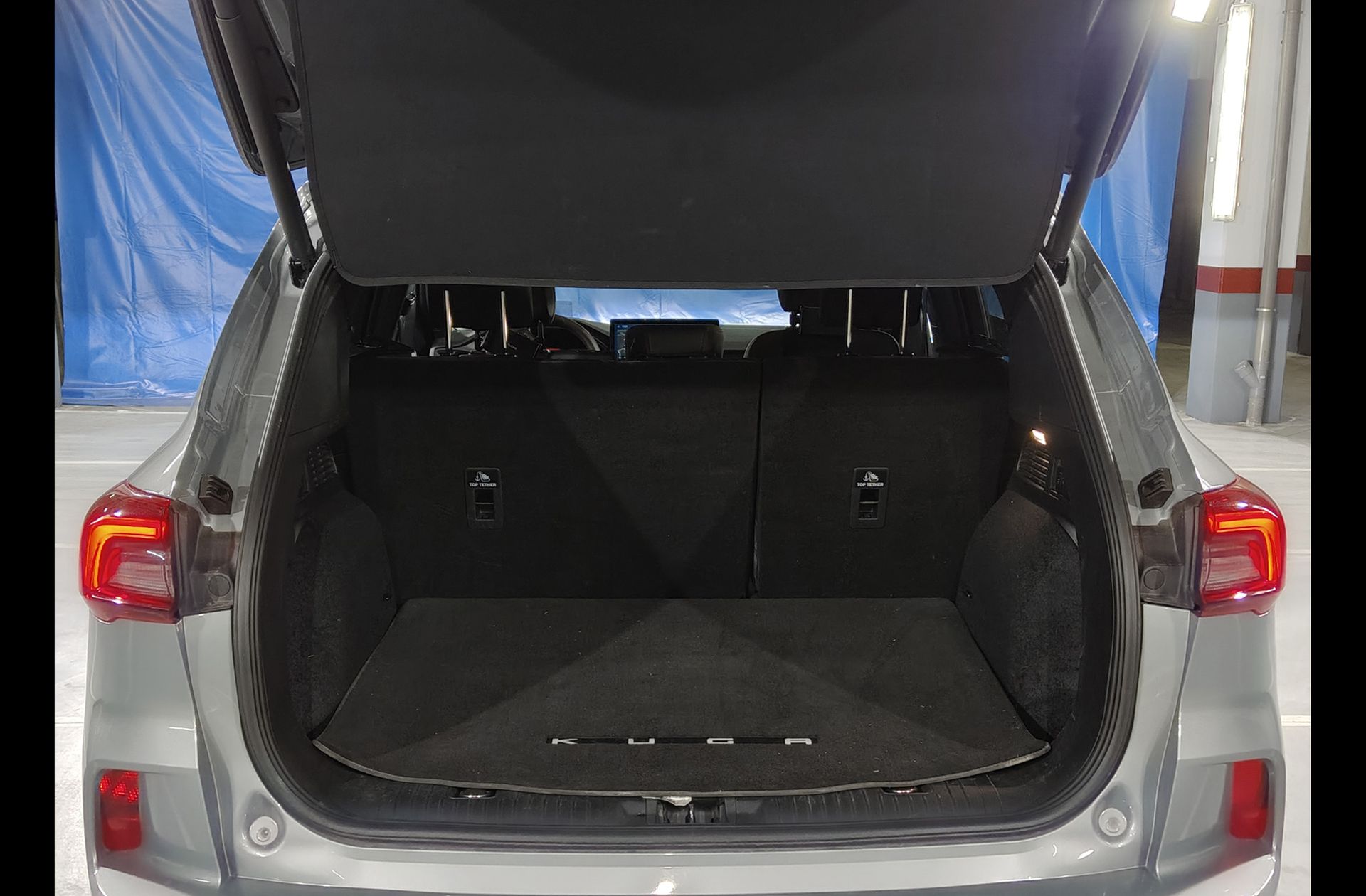 Ford Kuga 2.5 Duratec PHEV ST-Line X - foto 28