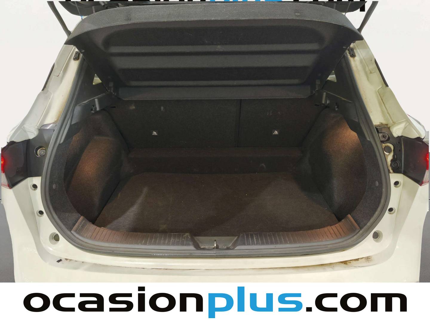 Fotos maletero Nissan QASHQAI Nissan Qashqai DIG-T 158 mHEV Acenta Xtronic (158 CV)
