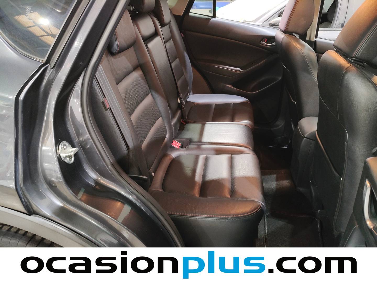 Foto asientos traseros Mazda CX-5 Mazda CX-5 2.2 DE Luxury 4WD AT (175 CV)