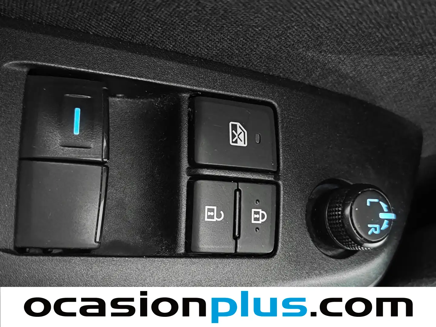 Foto Toyota Yaris Toyota Yaris 120H Business Plus (116 CV)