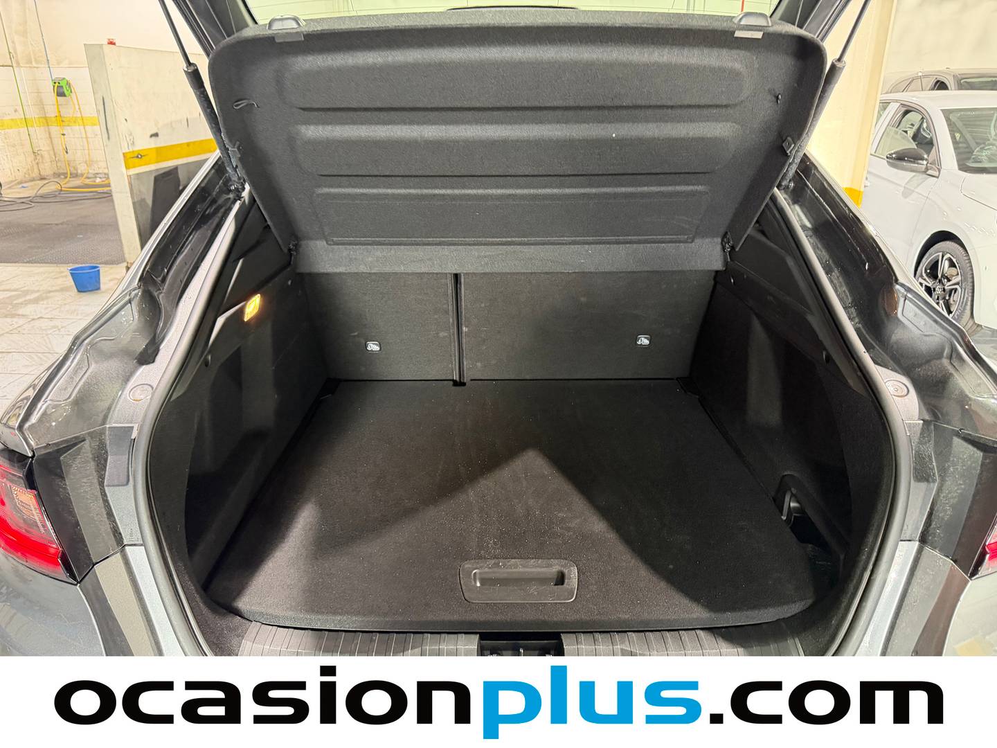 Foto Renault Arkana Renault Arkana Esprit Alpine E-TECH Híbrido (145 CV)