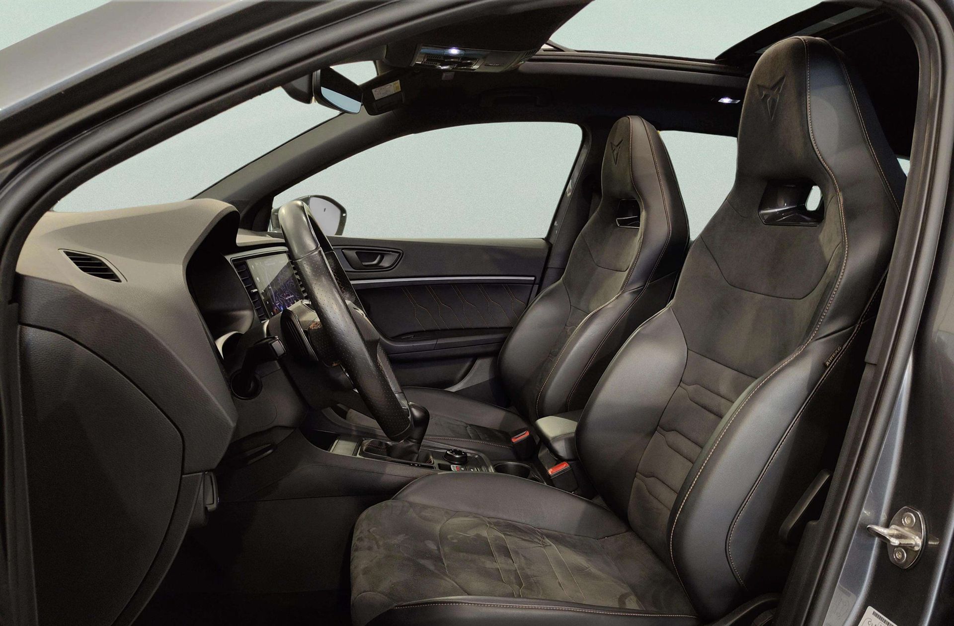 Cupra Ateca 2.0 TSI 4Drive DSG - foto 12