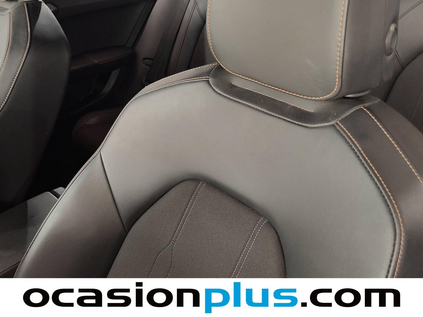 Extras y acabados del Cupra León Cupra León 1.5 eTSI DSG (150 CV)