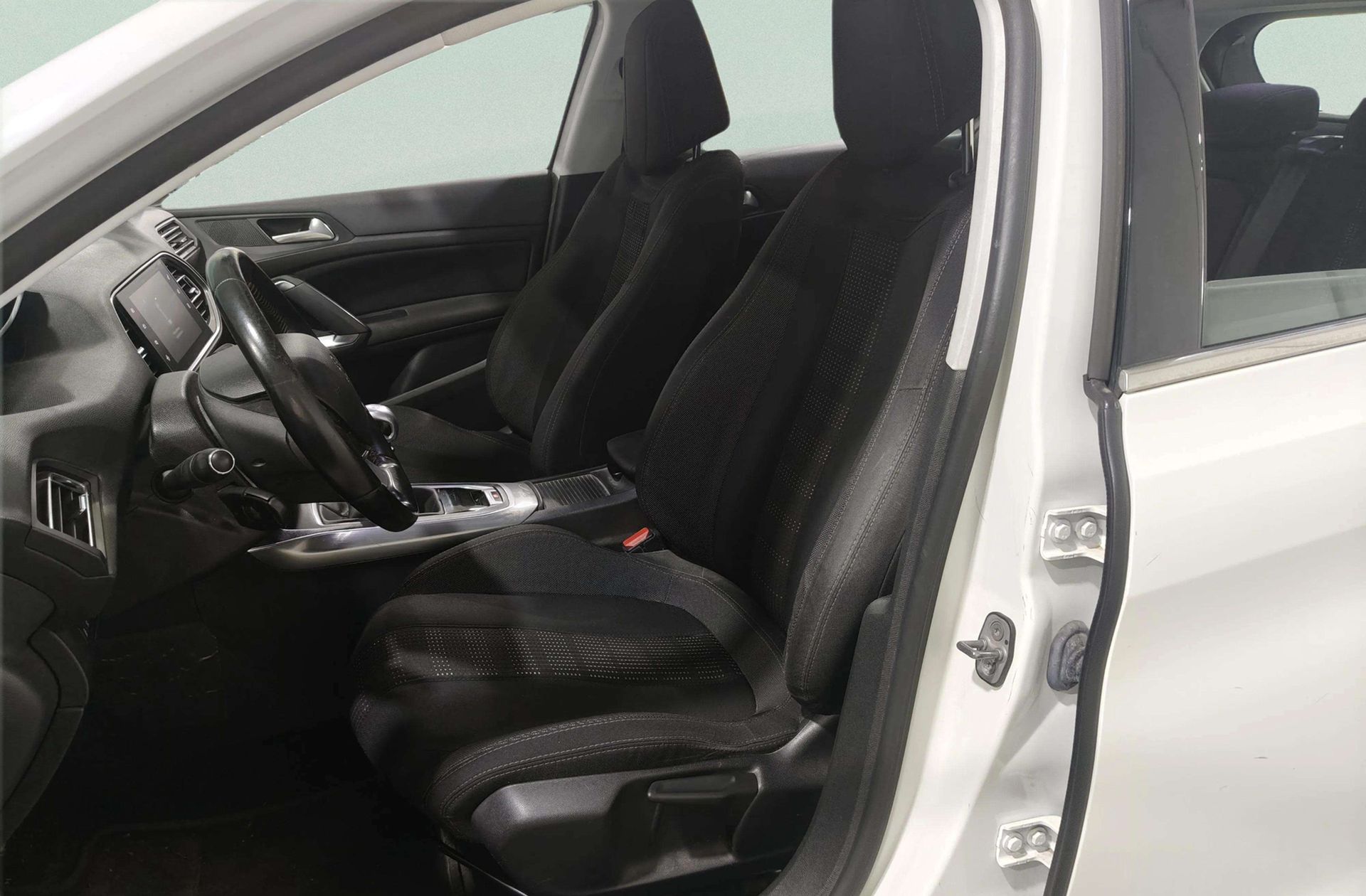 Peugeot 308 PureTech 130 Allure - foto 10