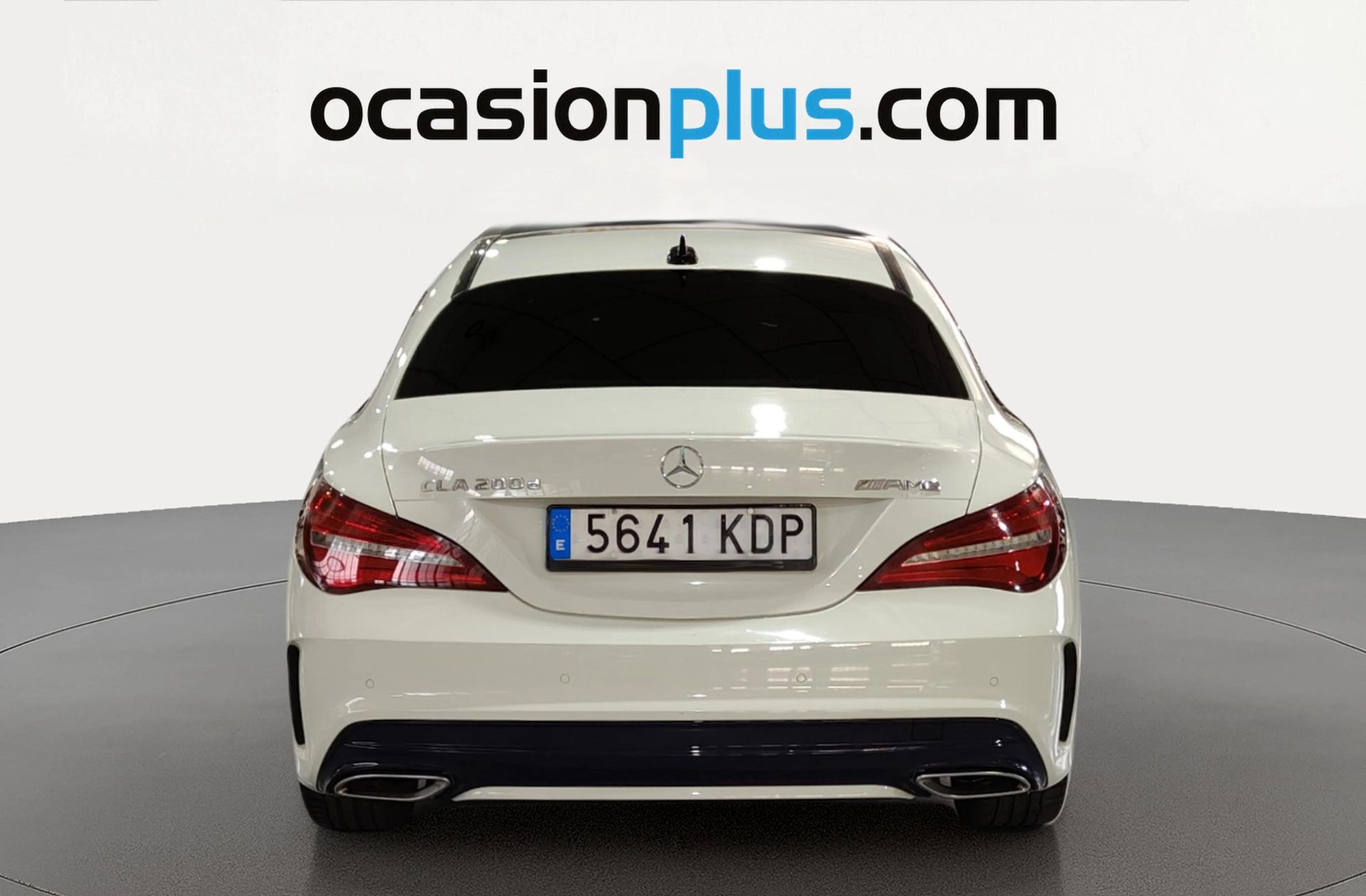 Mercedes-Benz CLA 200 d Pack AMG - foto 17