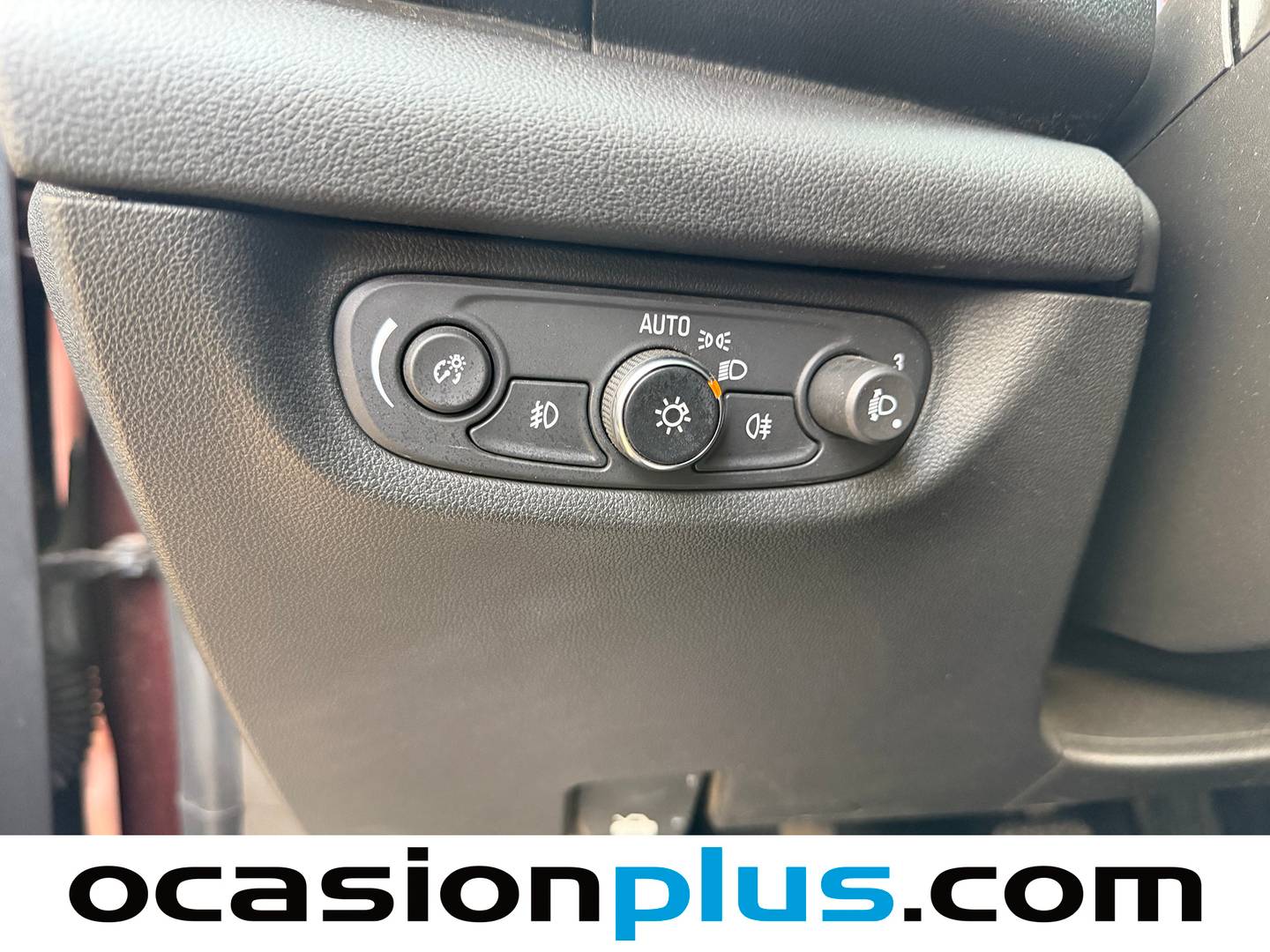 Foto Opel Insignia Opel Insignia 1.5 Turbo XFL Selective (140 CV)