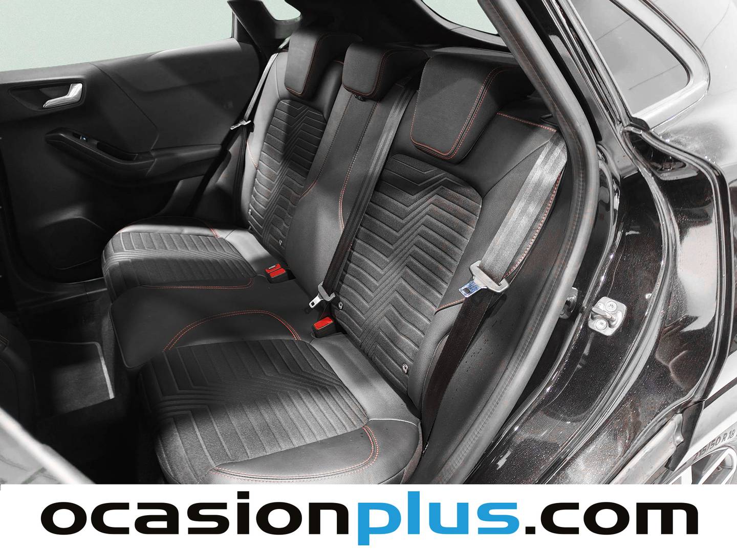 Foto asientos traseros Ford Puma Ford Puma 1.0 EcoBoost ST-Line X Auto (125 CV)