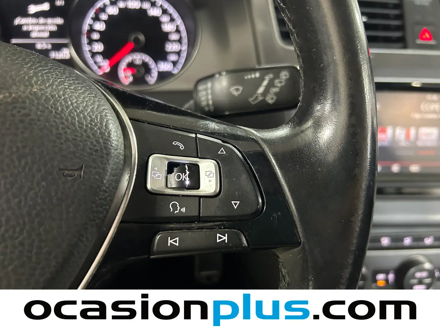 Foto Volkswagen Golf Volkswagen Golf Business & Navi 1.6 TDI BMT  (105 CV)