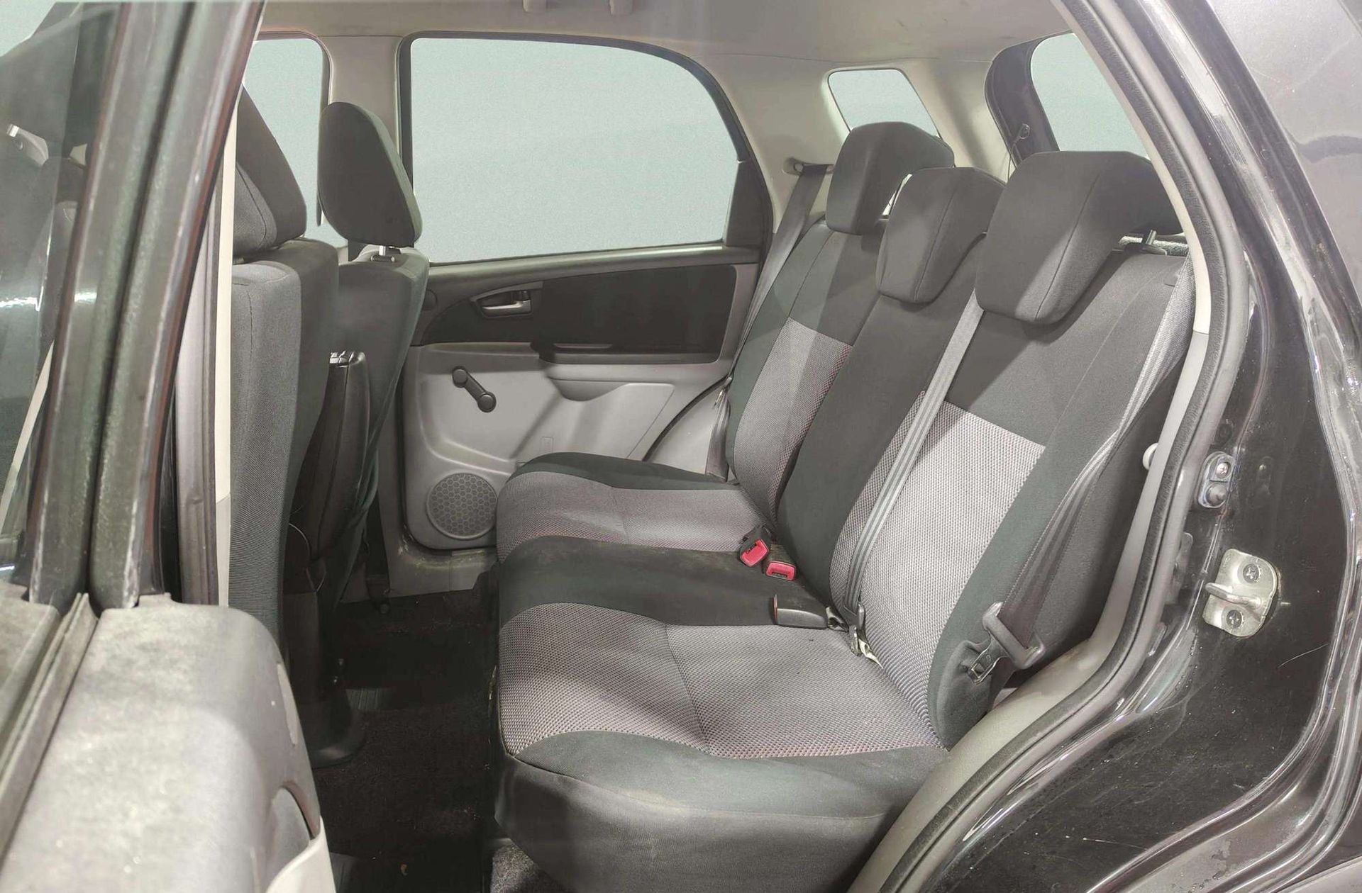 Suzuki SX4 1.6 GLX - foto 9