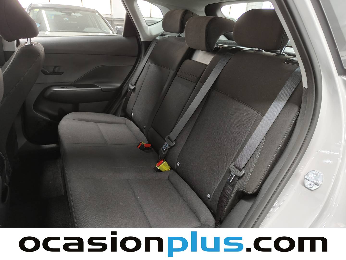 Foto asientos traseros Hyundai Kona Hyundai Kona 1.6 GDI HEV Maxx DT (129 CV)