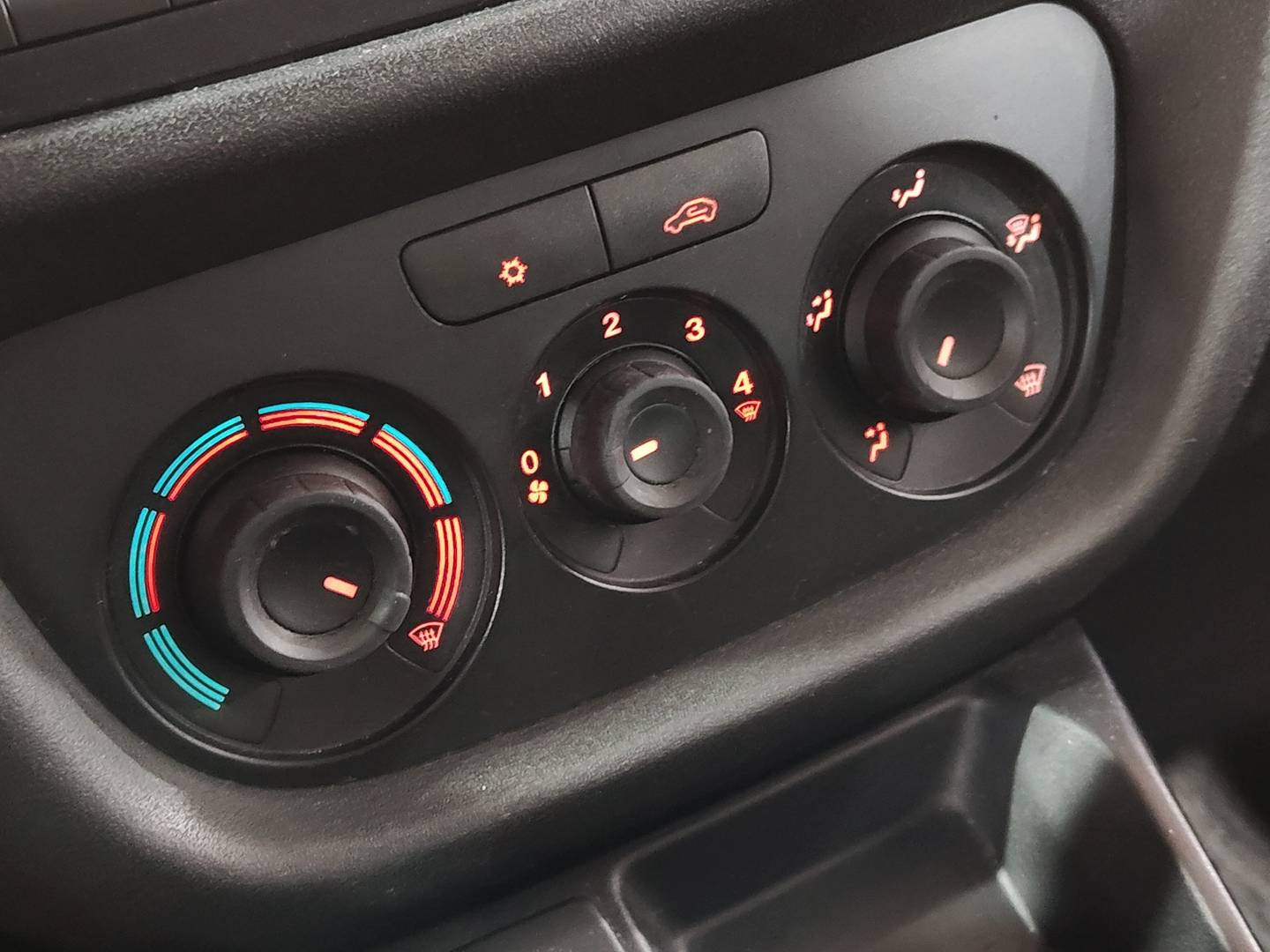 Foto Fiat Doblò Cargo Fiat Dobló Cargo Cargo 1.3 Multijet N1 SX (95 CV)