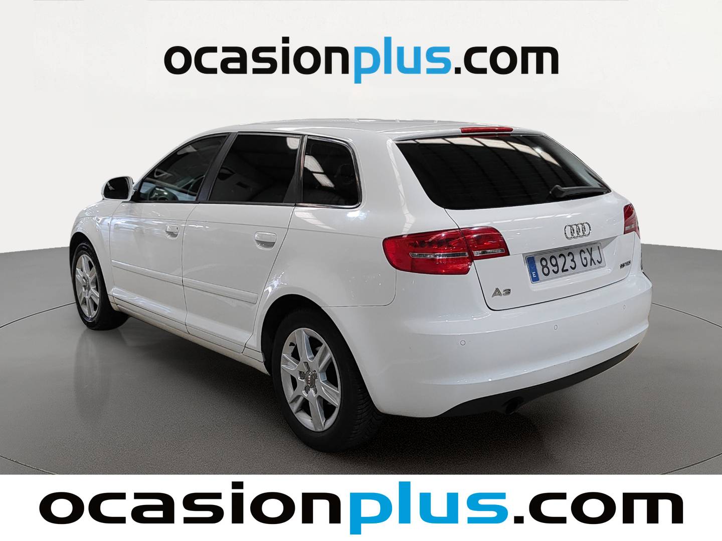 Foto trasera Audi A3 Audi A3 Sportback Attraction 1.6 TDI (110 CV) S tronic izquierda