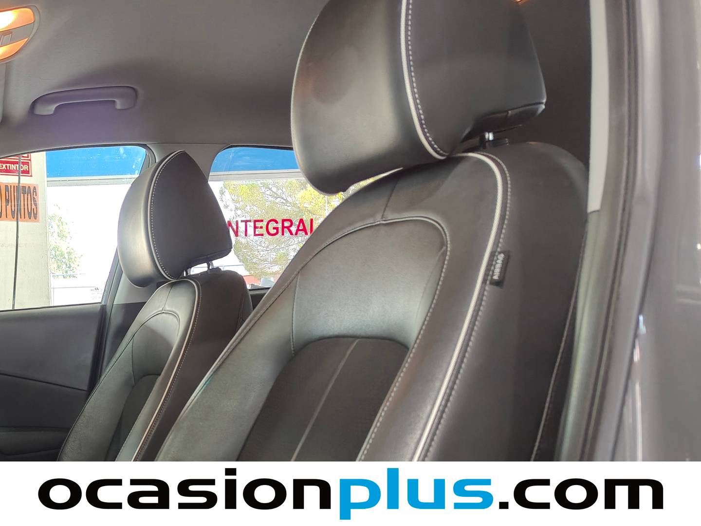 Hyundai Kona Hyundai Kona 1.6 GDI HEV SLE DCT (141 CV) seminuevo