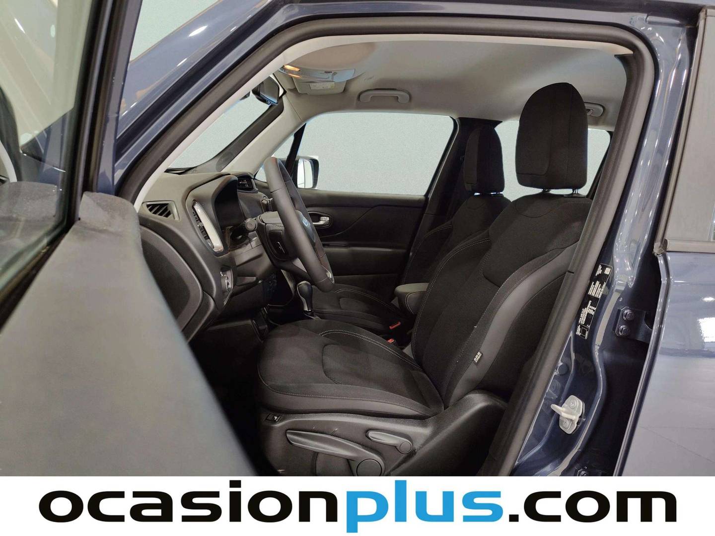 Foto asientos delanteros Jeep Renegade Jeep Renegade eHybrid 1.5 Limited ATX (130 CV)