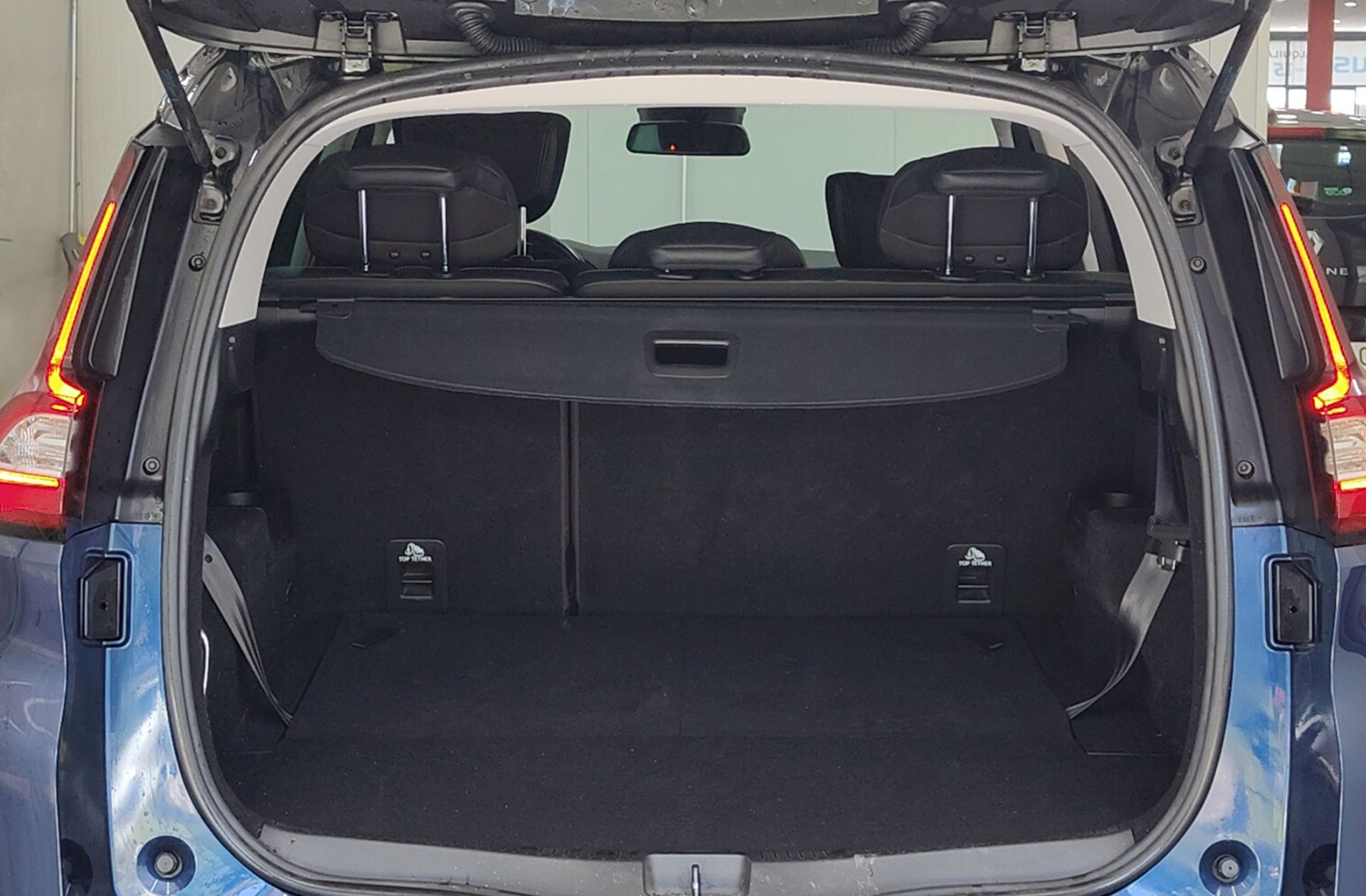 Renault Grand Scénic Black Edition TCe GPF 7 plazas - foto 18