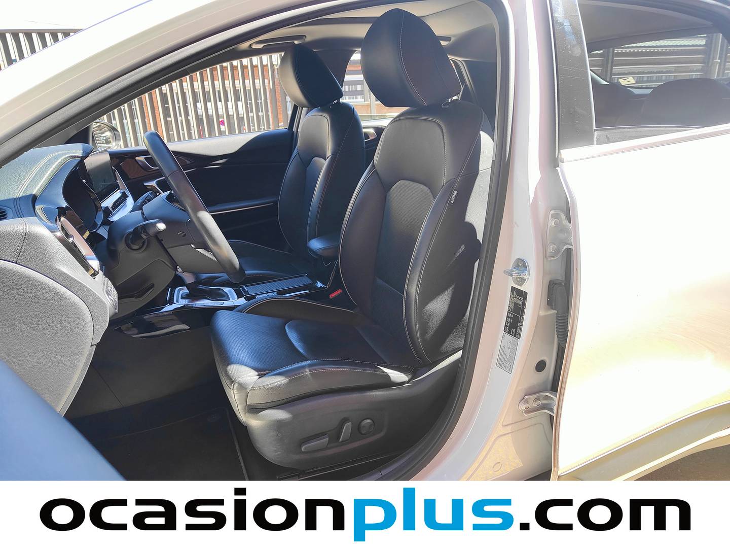 Foto asientos delanteros KIA XCeed Kia XCeed 1.6 GDi PHEV eMotion (141 CV)
