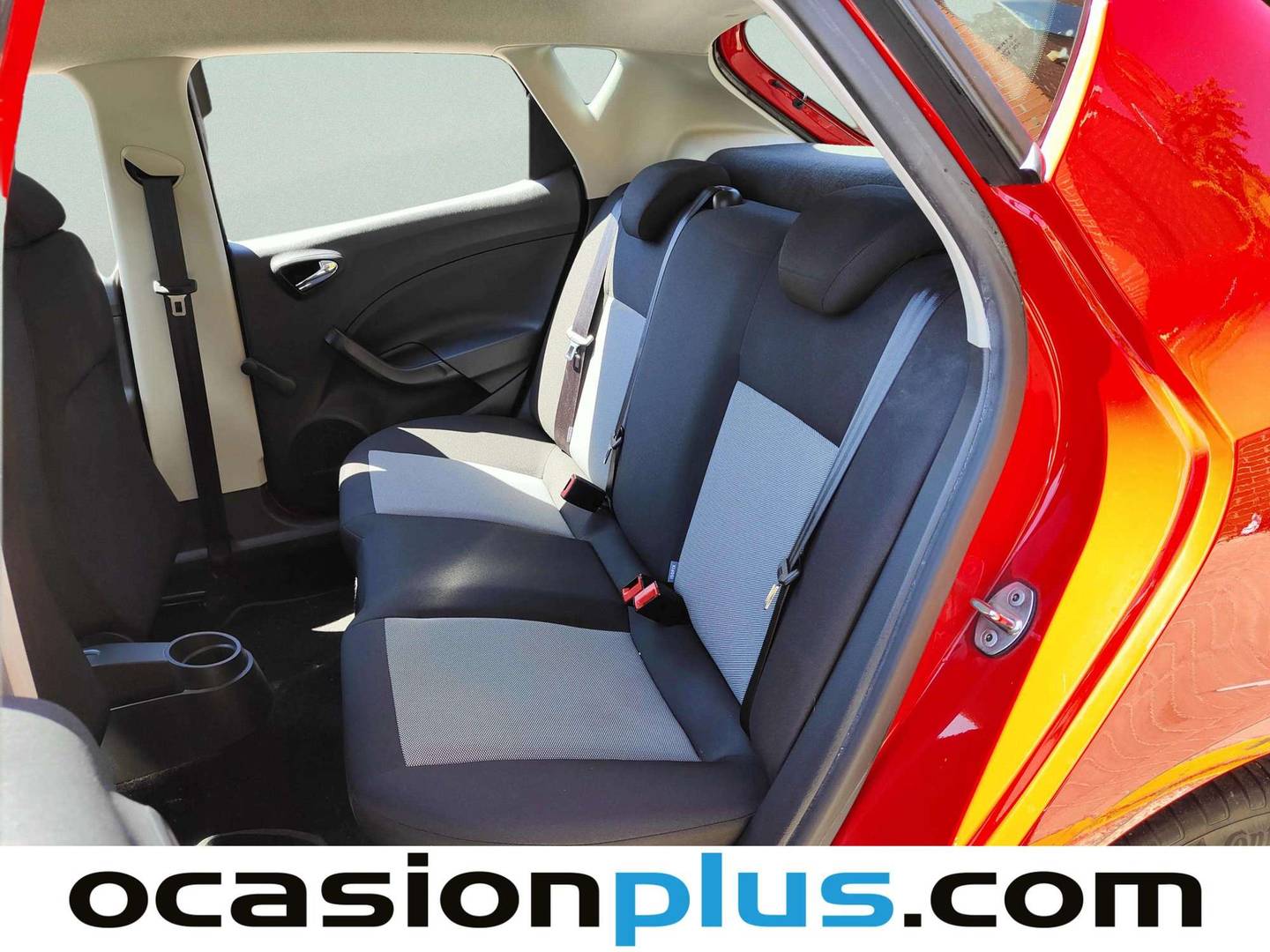 Foto asientos traseros Seat Ibiza Seat Ibiza 1.4 TDI Reference Plus (90 CV)