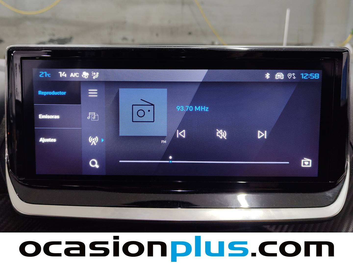 Peugeot 2008 Peugeot 2008 Allure Hybrid eDCS6 (145 CV) automático