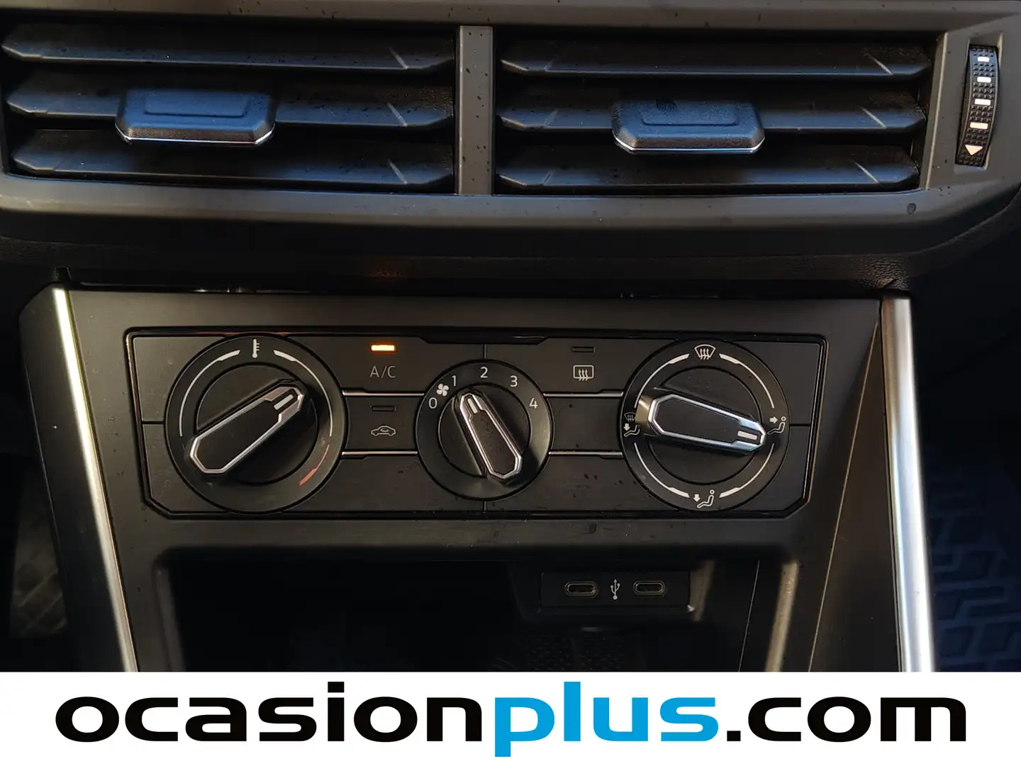 Foto Volkswagen Polo Volkswagen Polo Life 1.0 TSI (95 CV)