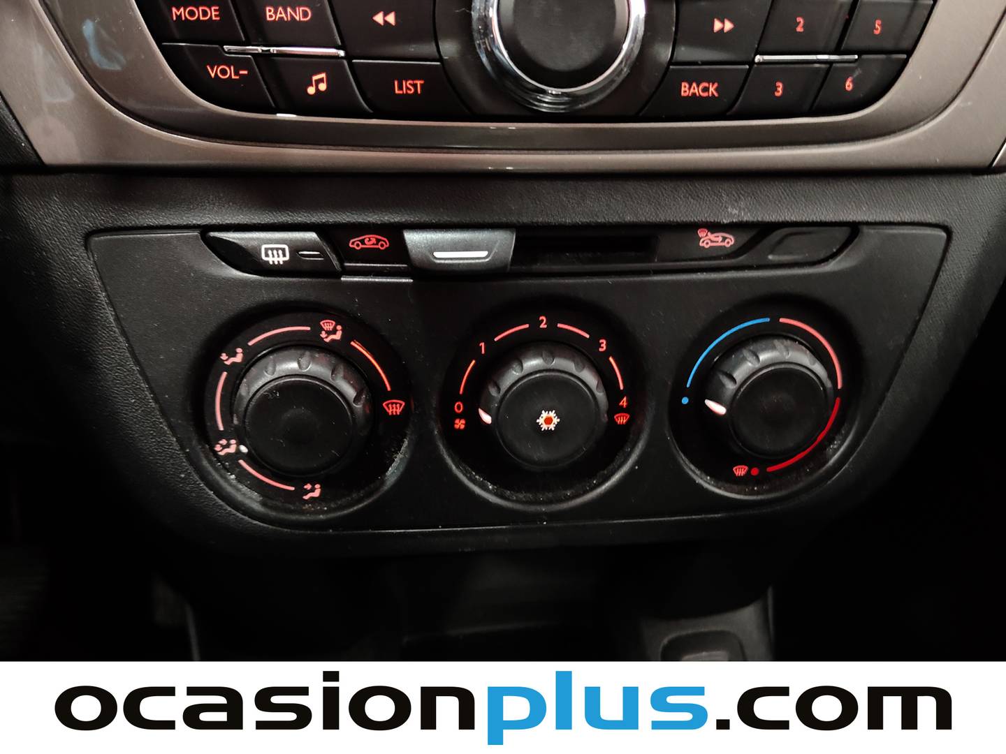 Foto Citroën C-Elysée Citroen C-Elysee BlueHDi 100 Feel  (102 CV)