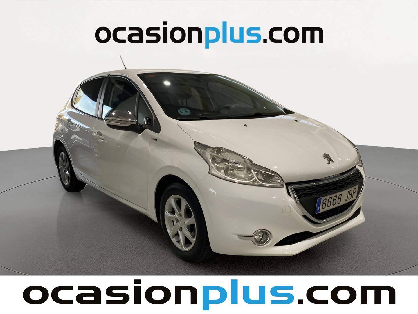 Foto delantera Peugeot 208 Peugeot 208 1.2L PureTech Style (82 CV) derecha